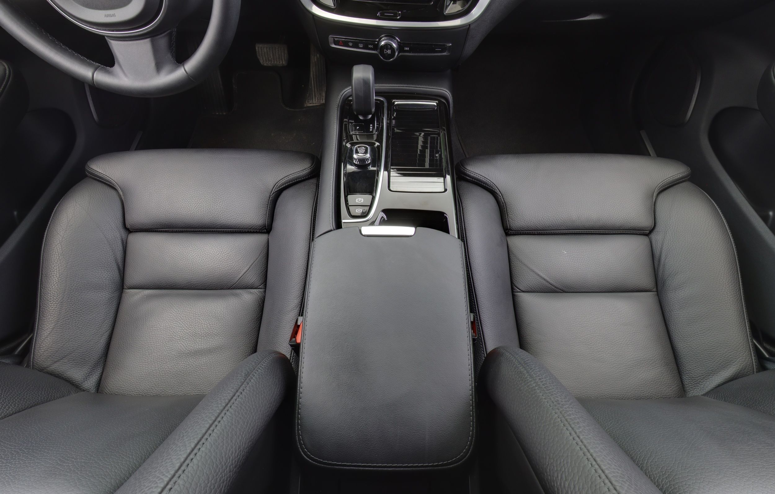 Volvo V60 2023