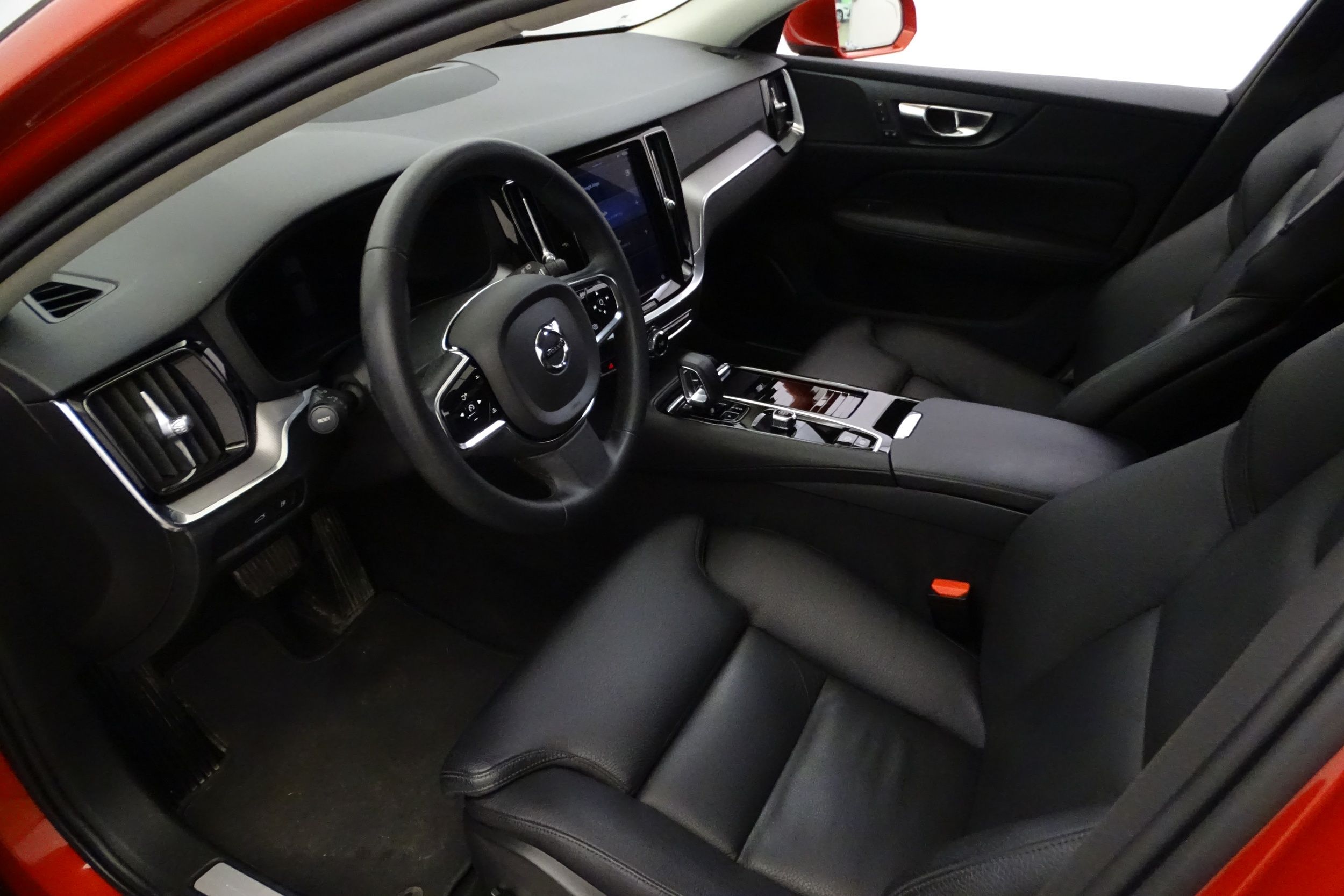 Volvo V60 2023