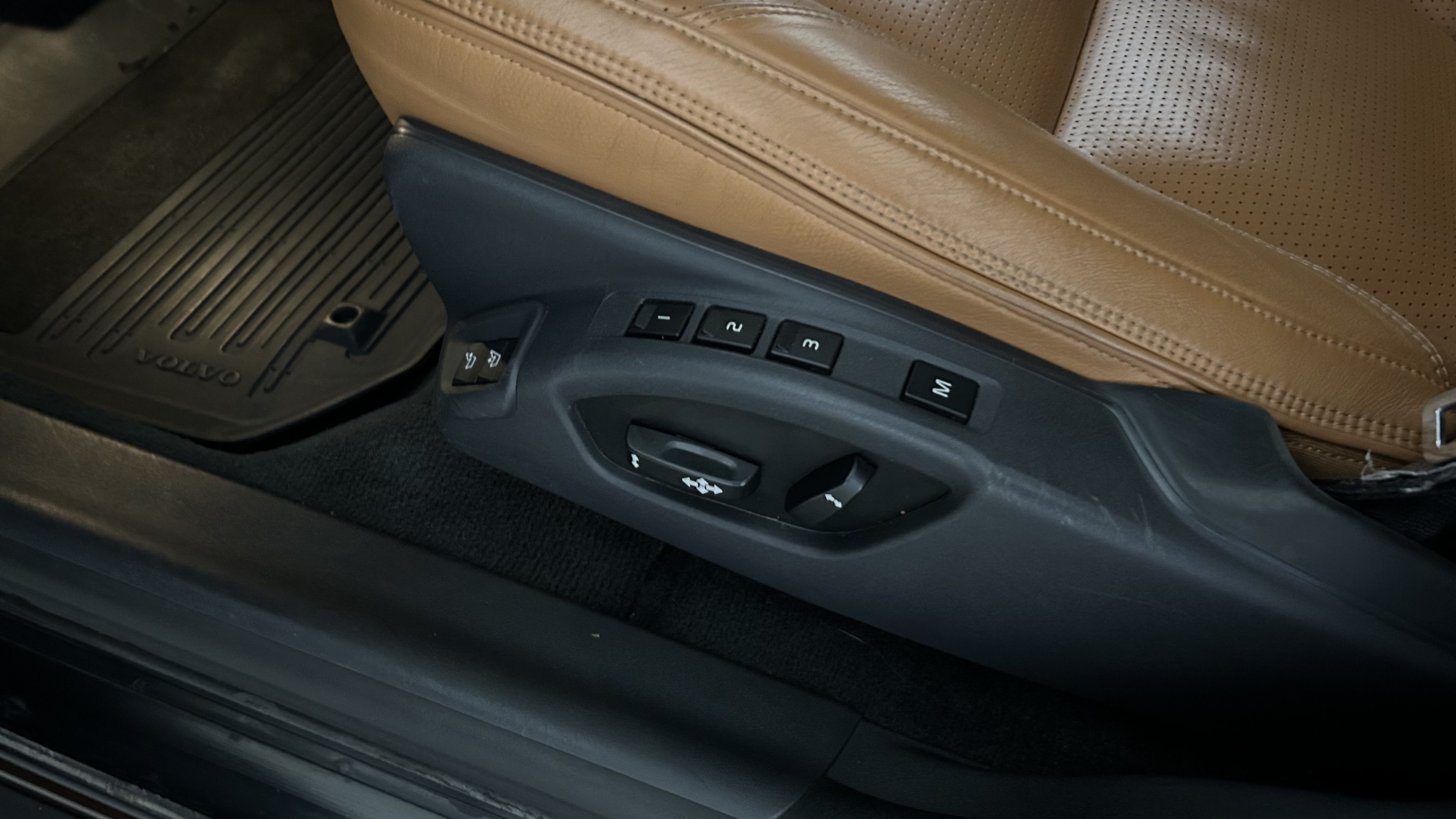 Volvo XC60 2014