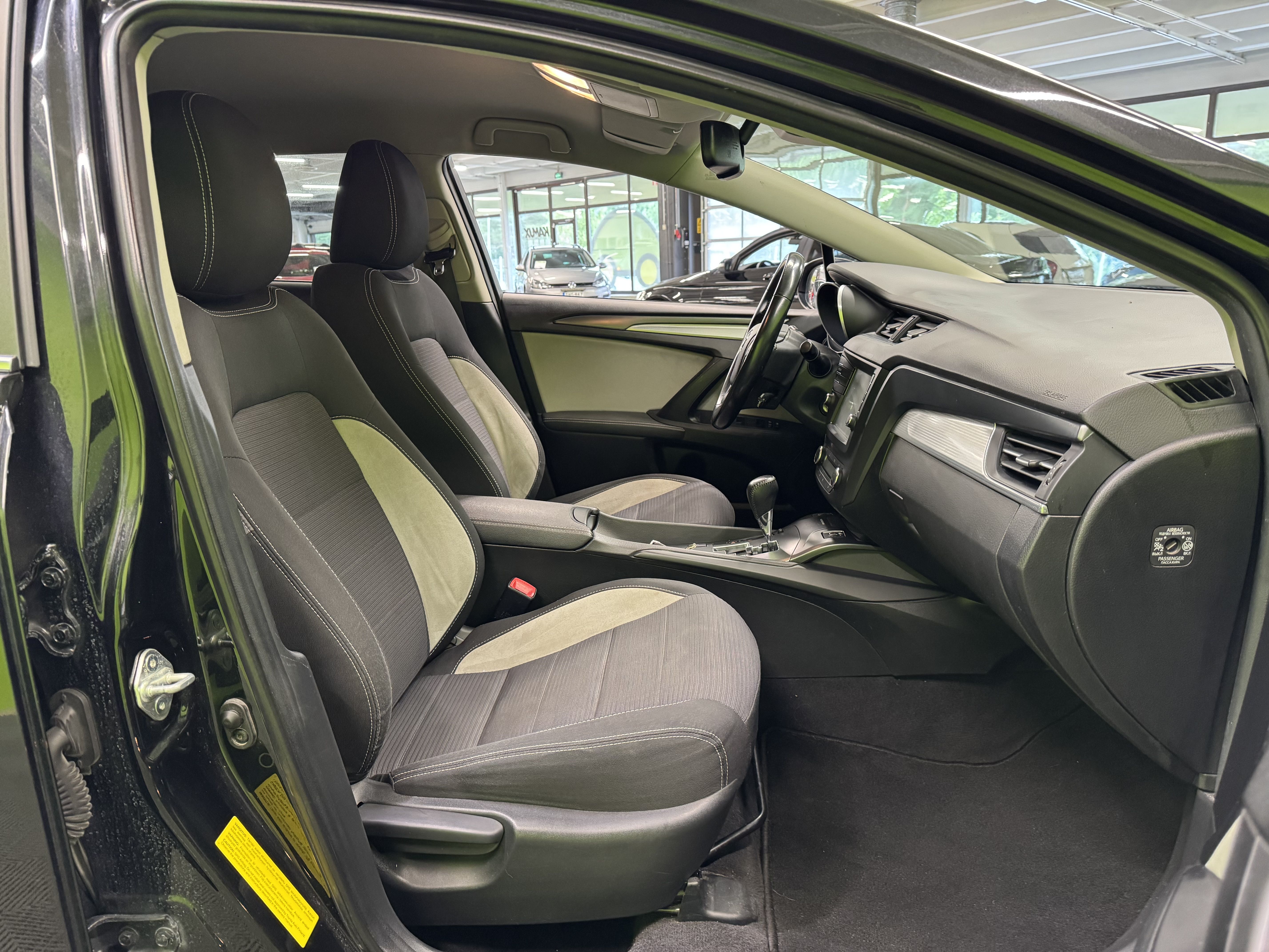 Toyota Avensis 2018