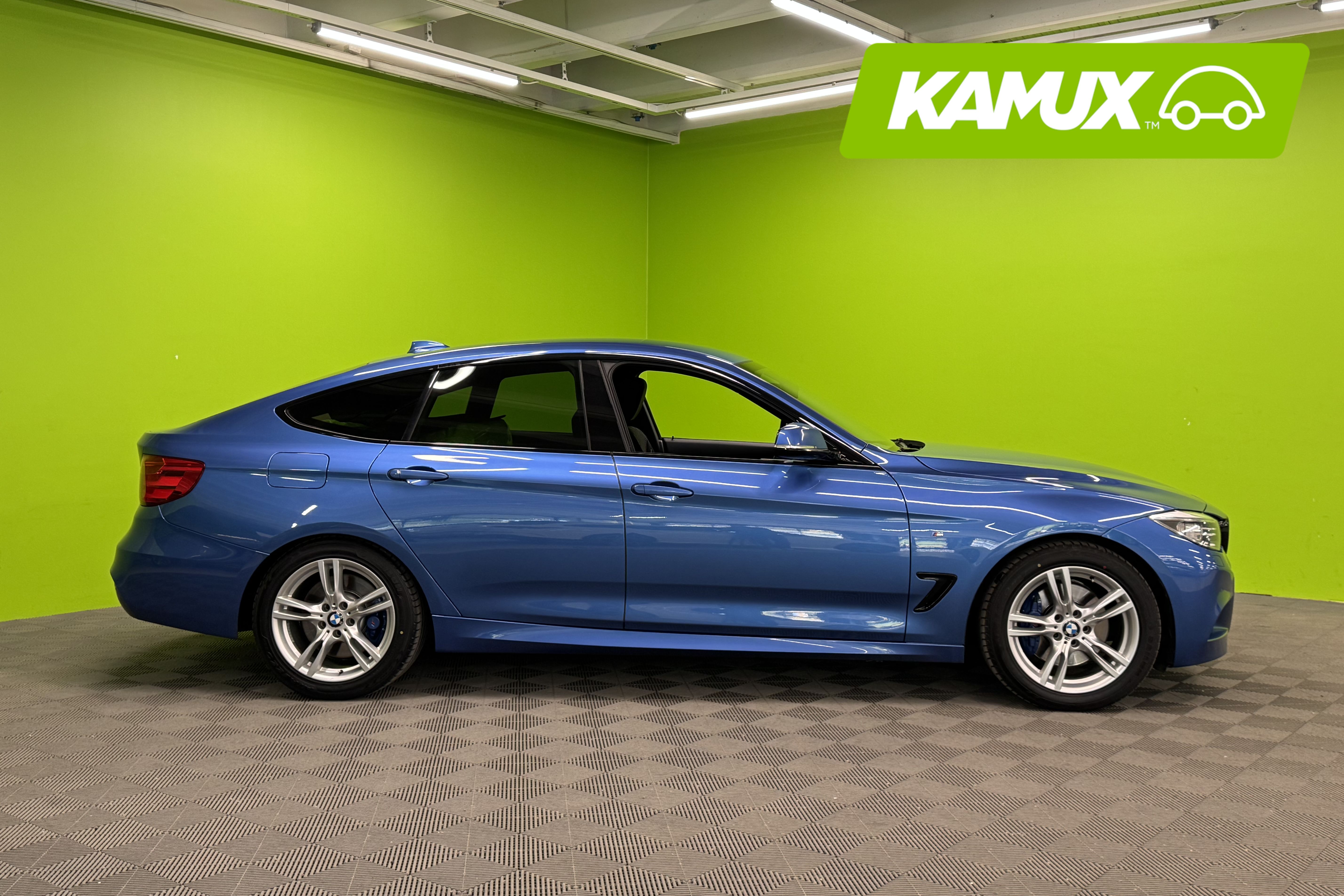 BMW 320 Gran Turismo 2014