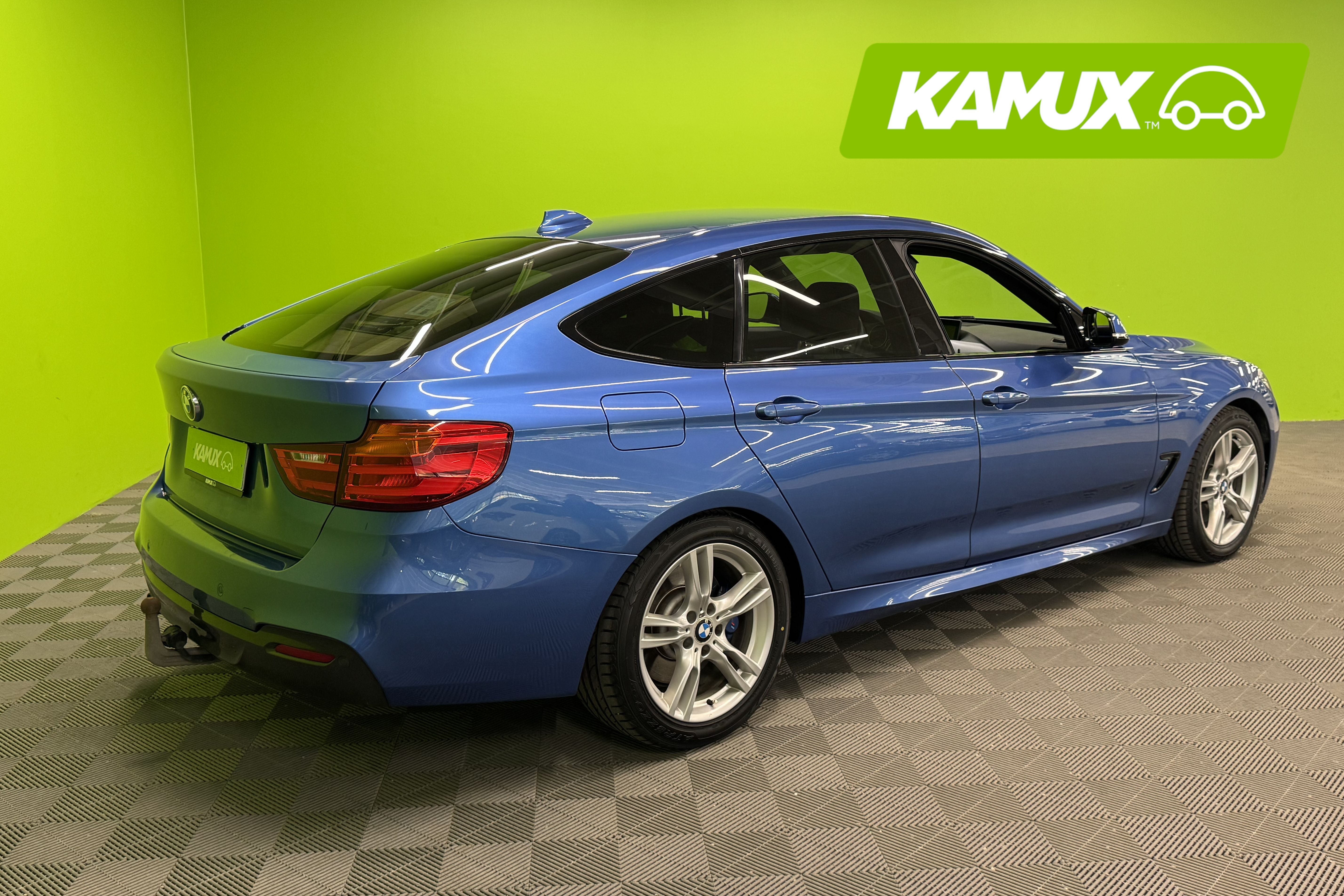 BMW 320 Gran Turismo 2014