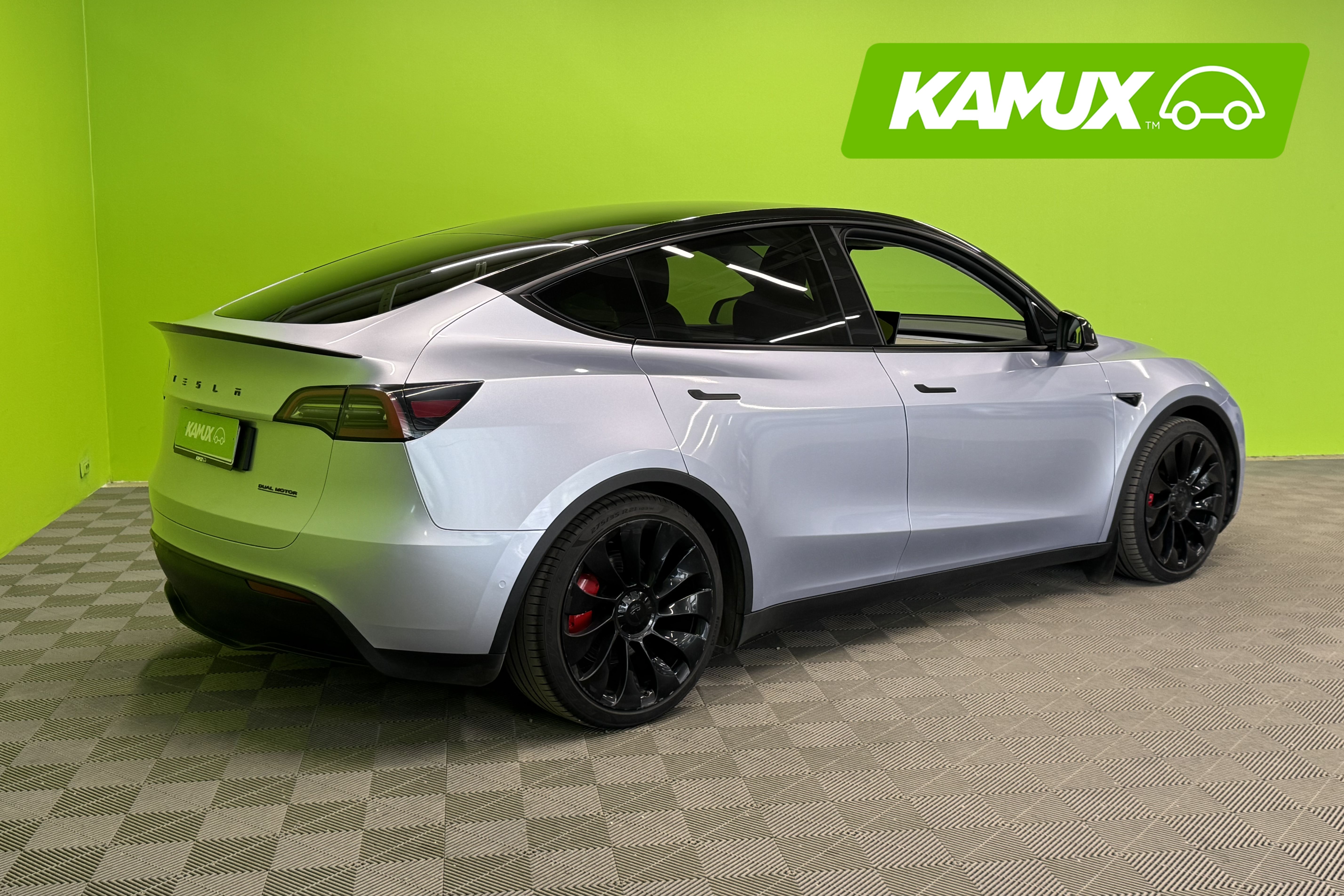 Tesla Model Y 2022