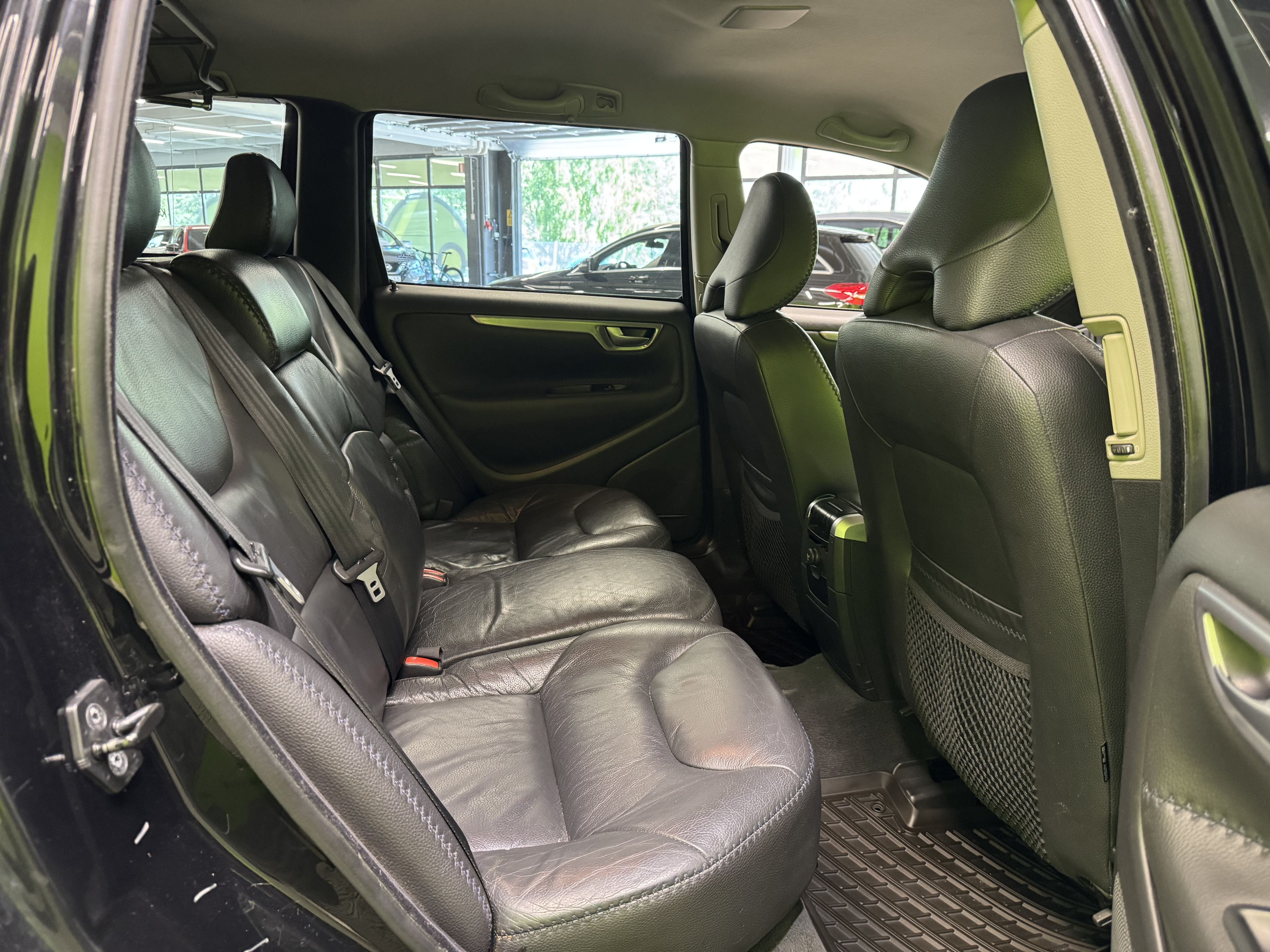 Volvo XC70 2006