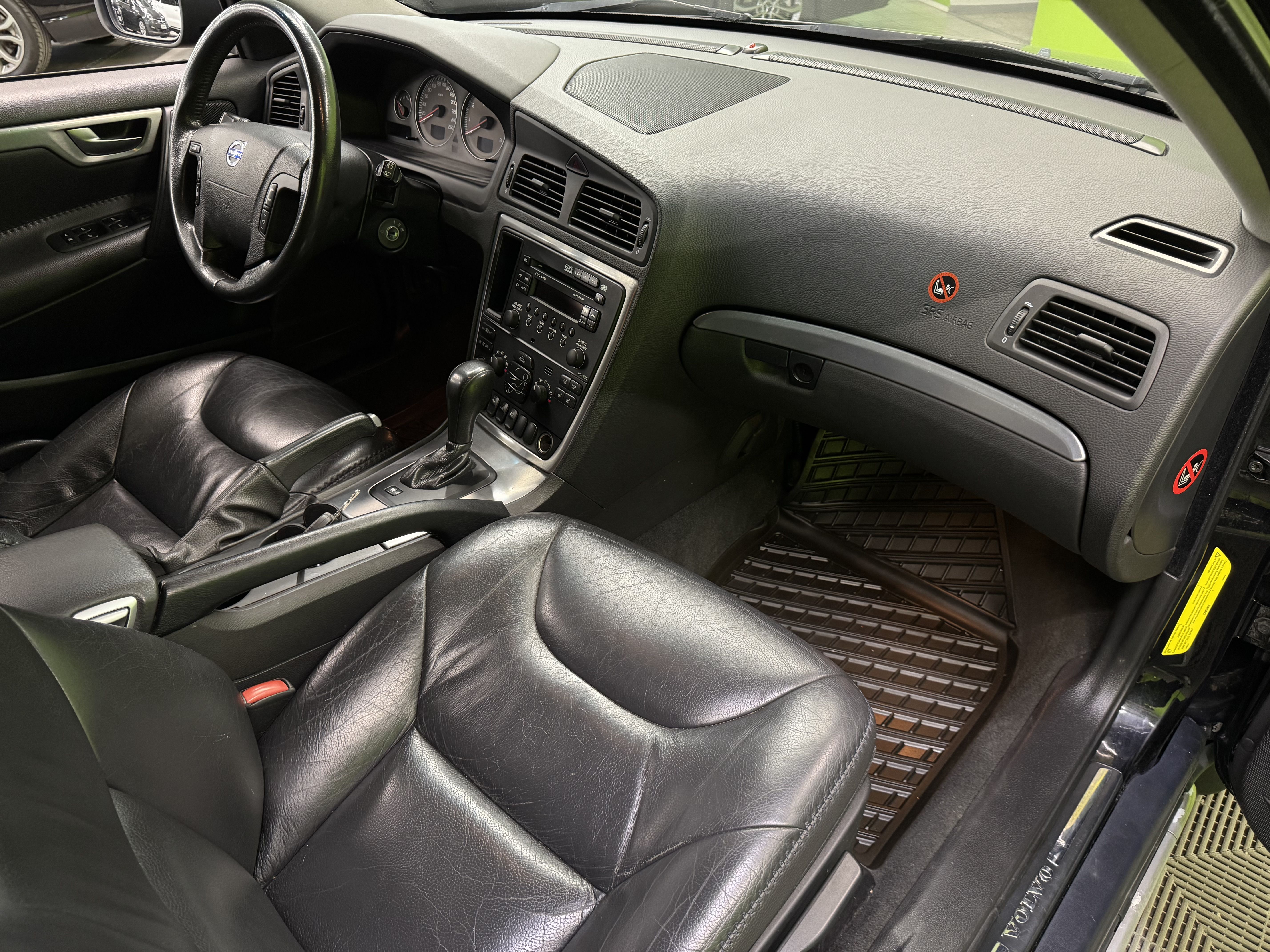 Volvo XC70 2006