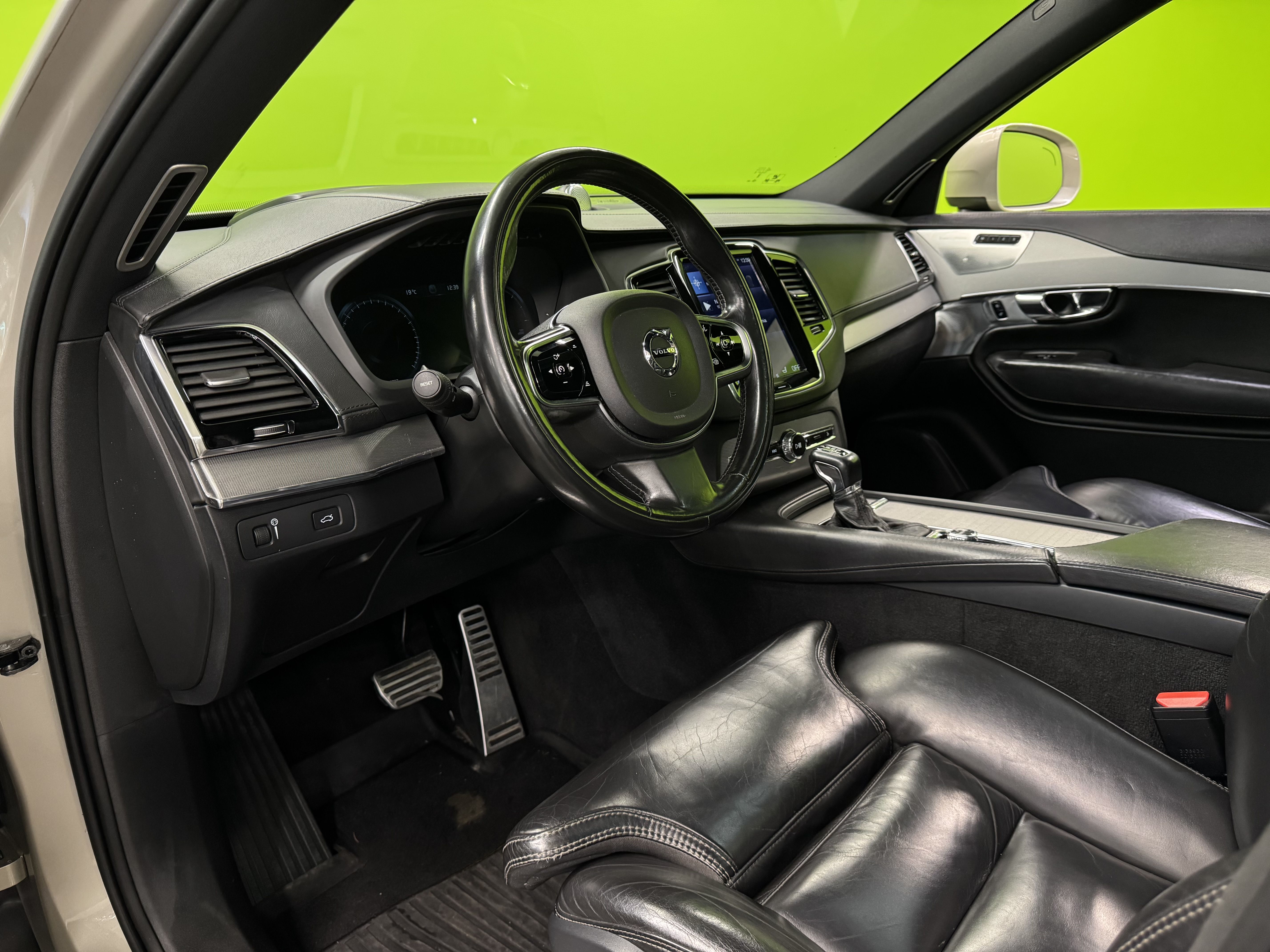 Volvo XC90 2016