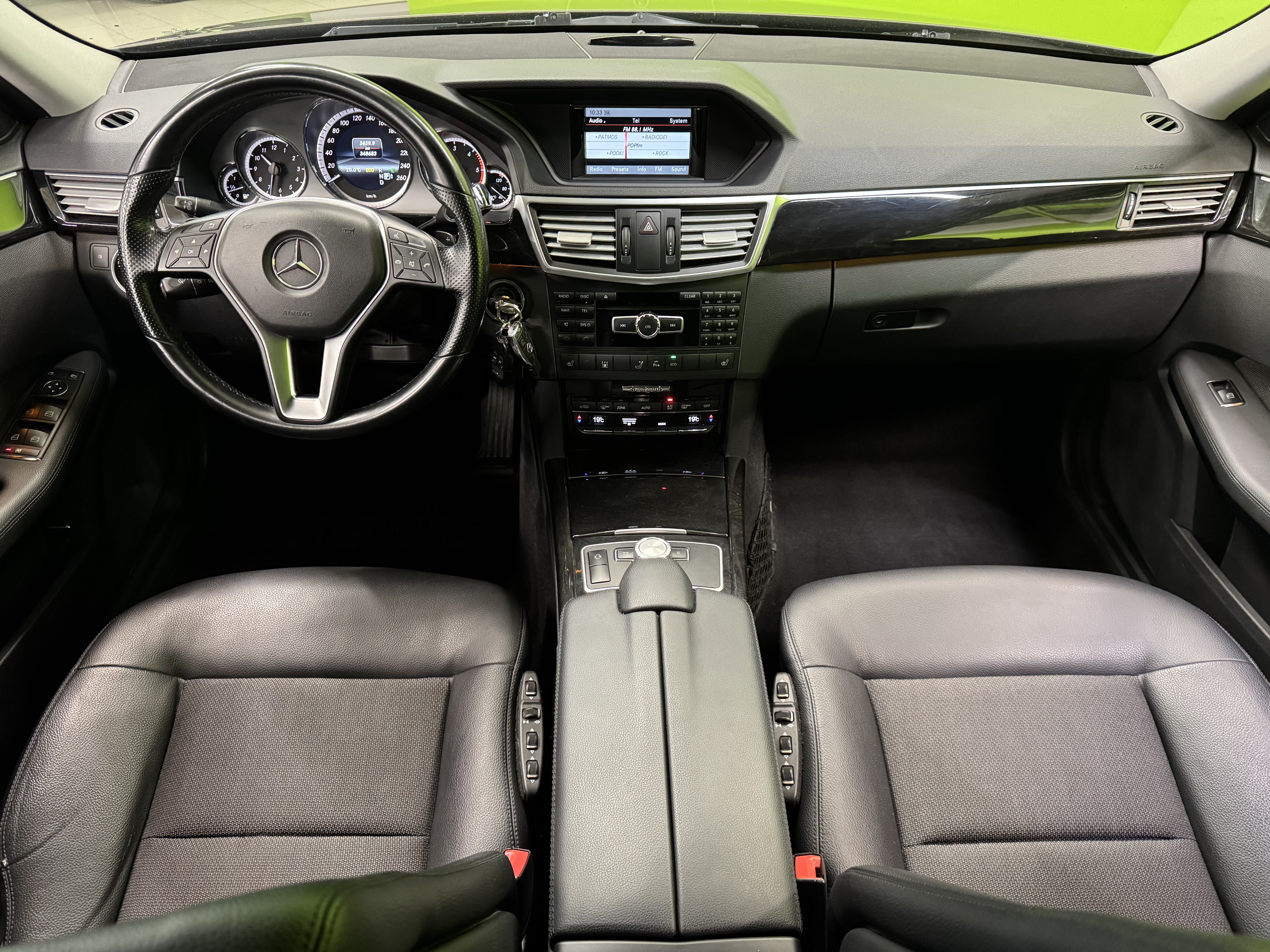 Mercedes-Benz E 2012