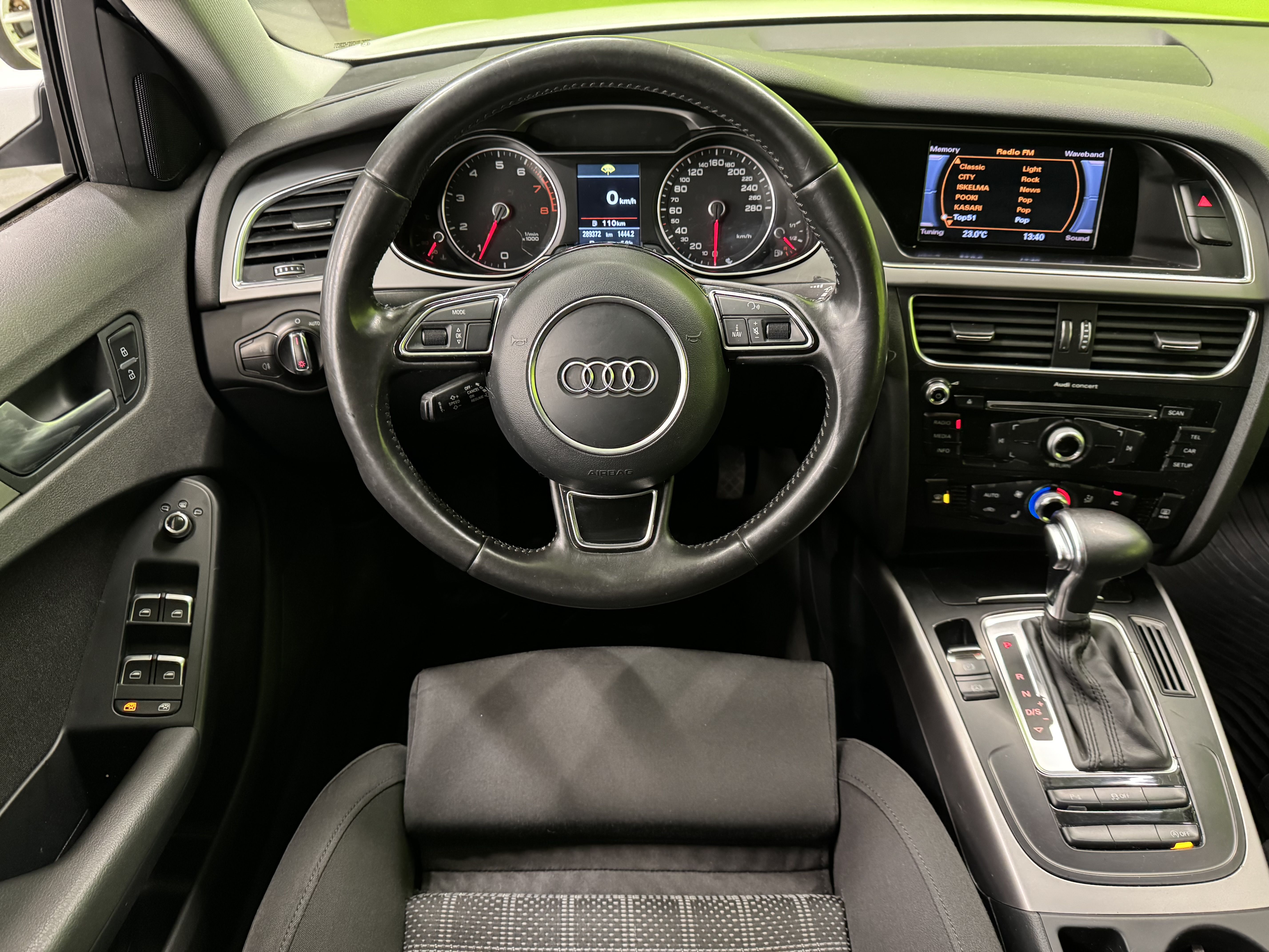 Audi A4 2014