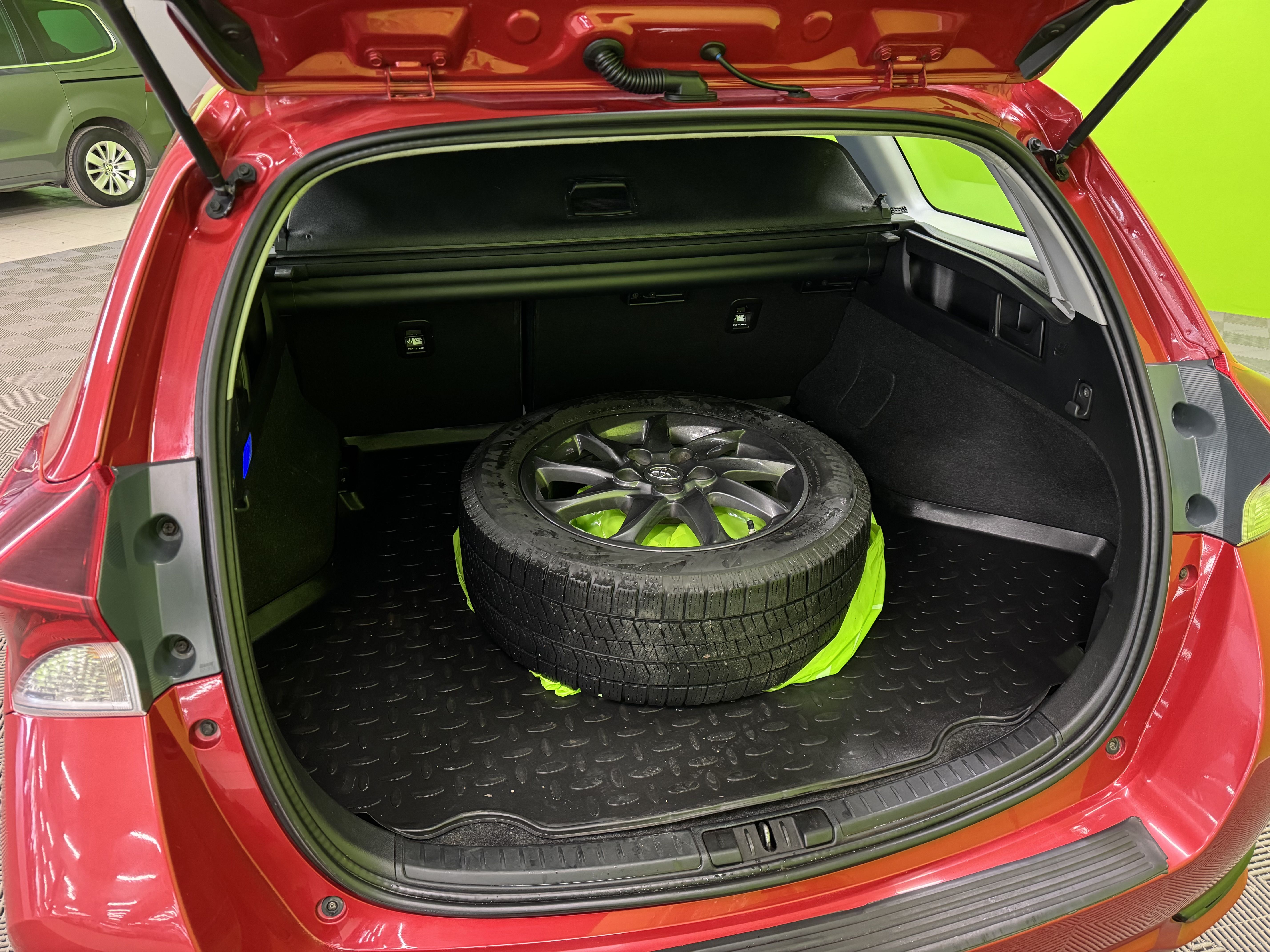 Toyota Auris 2016