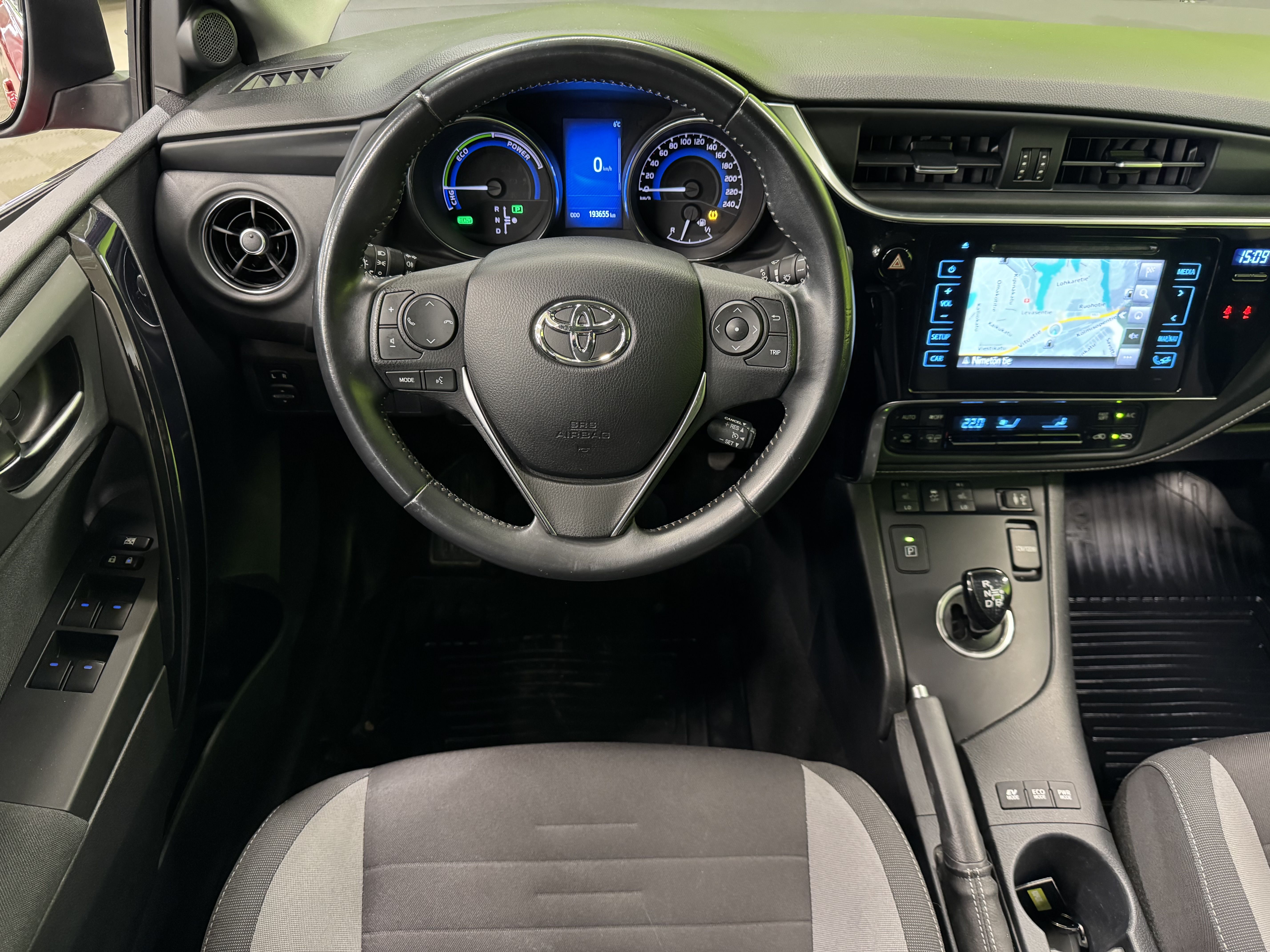 Toyota Auris 2016