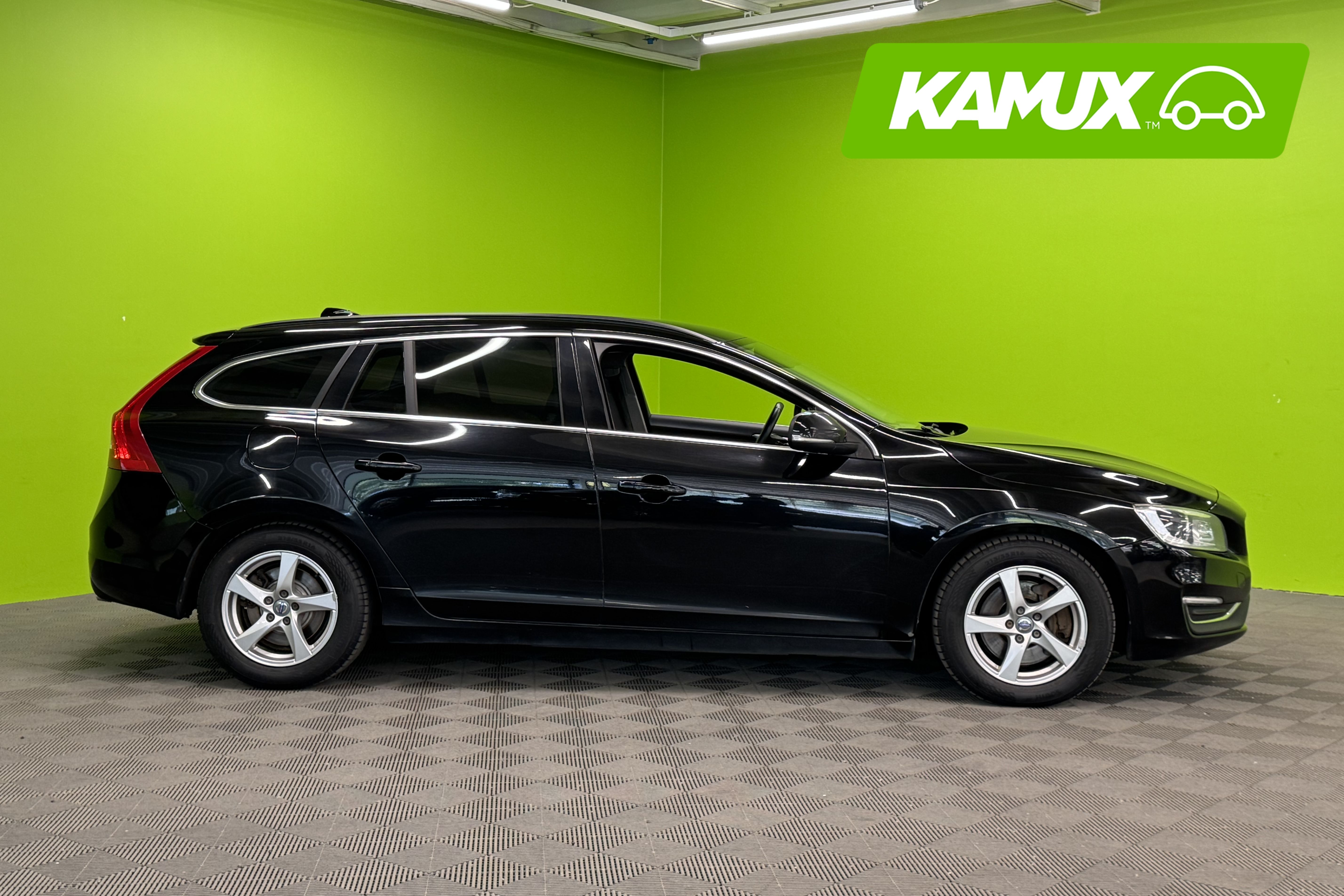 Volvo V60 2017