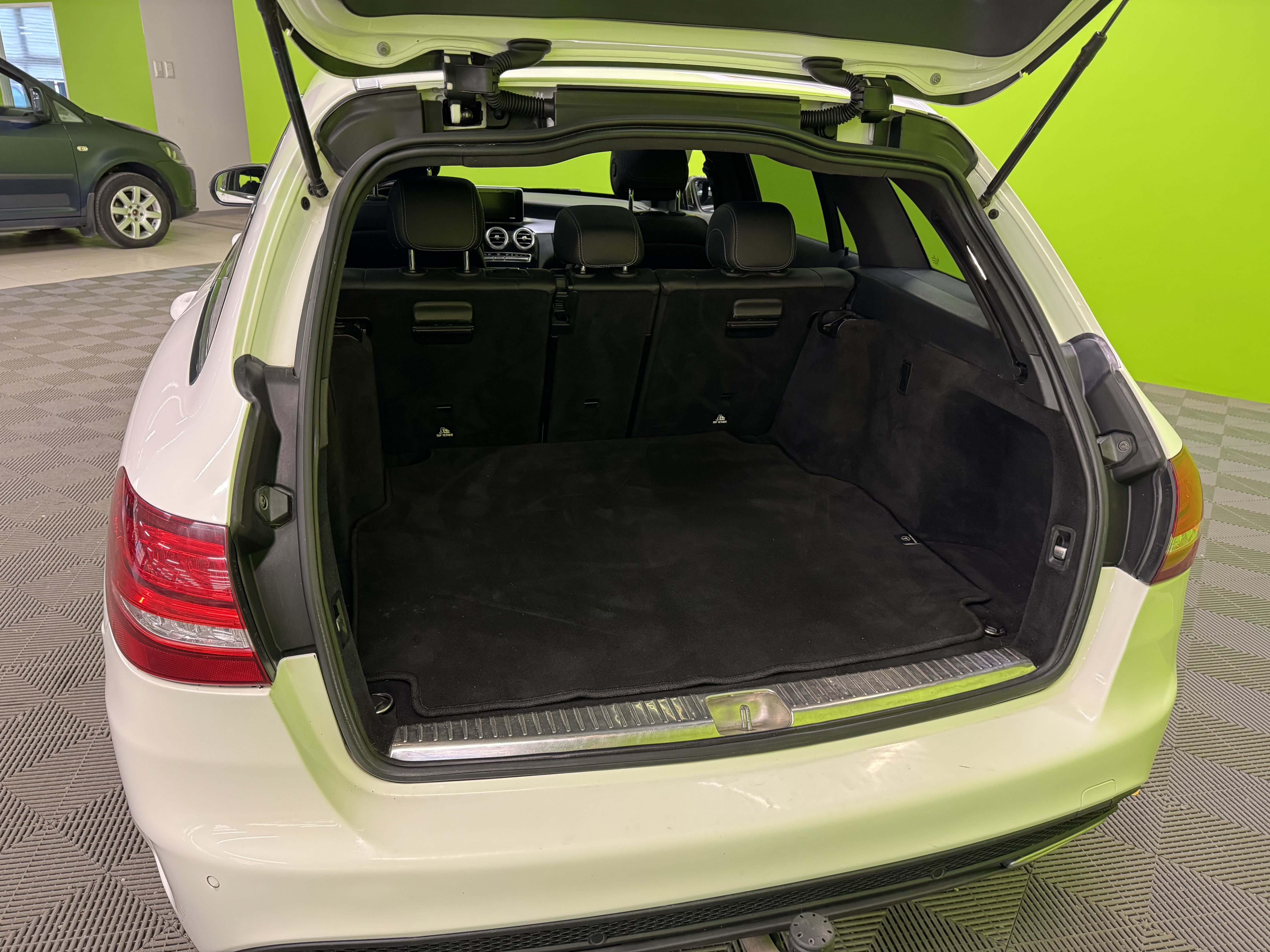 Mercedes-Benz C 2015
