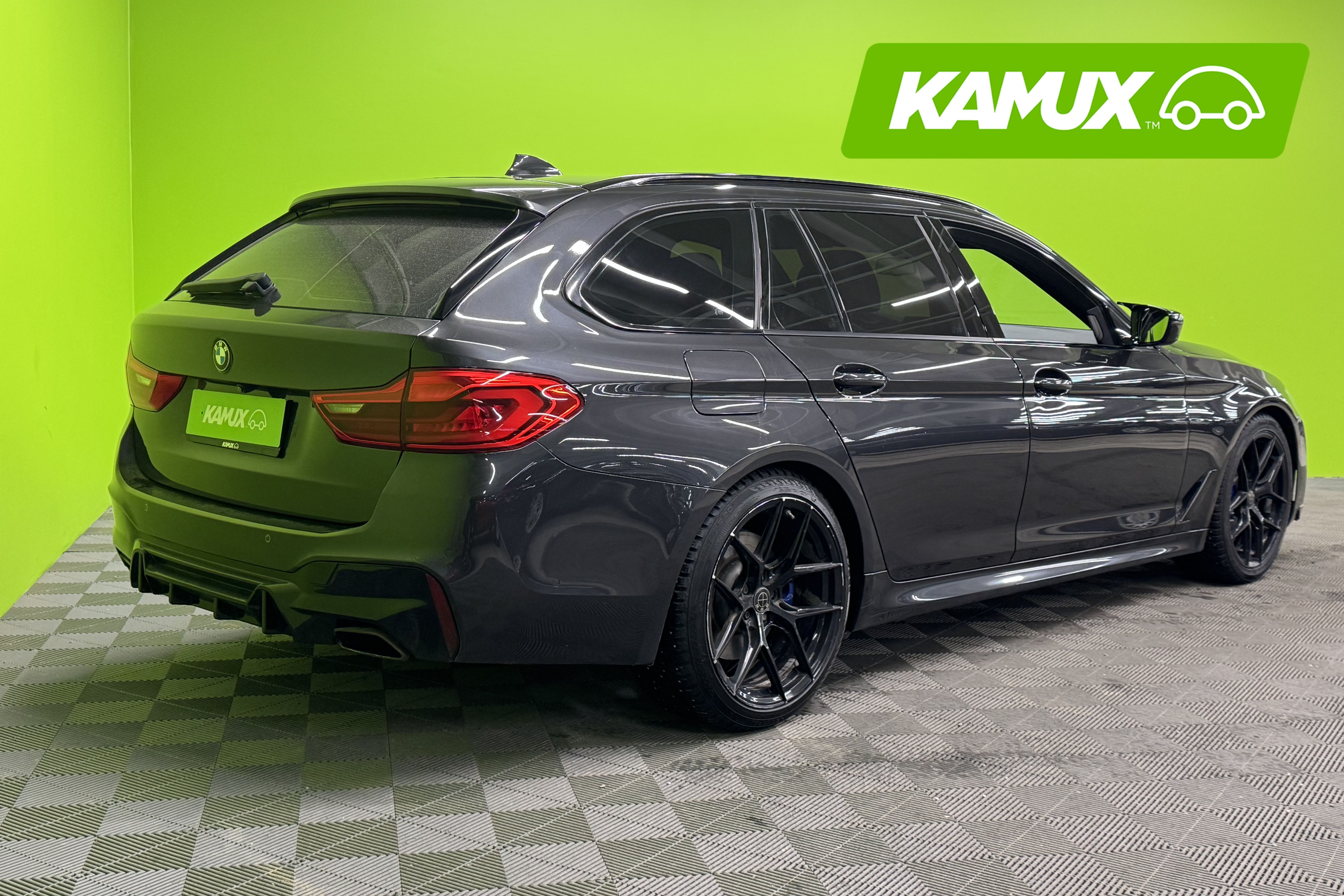 BMW 530 2019