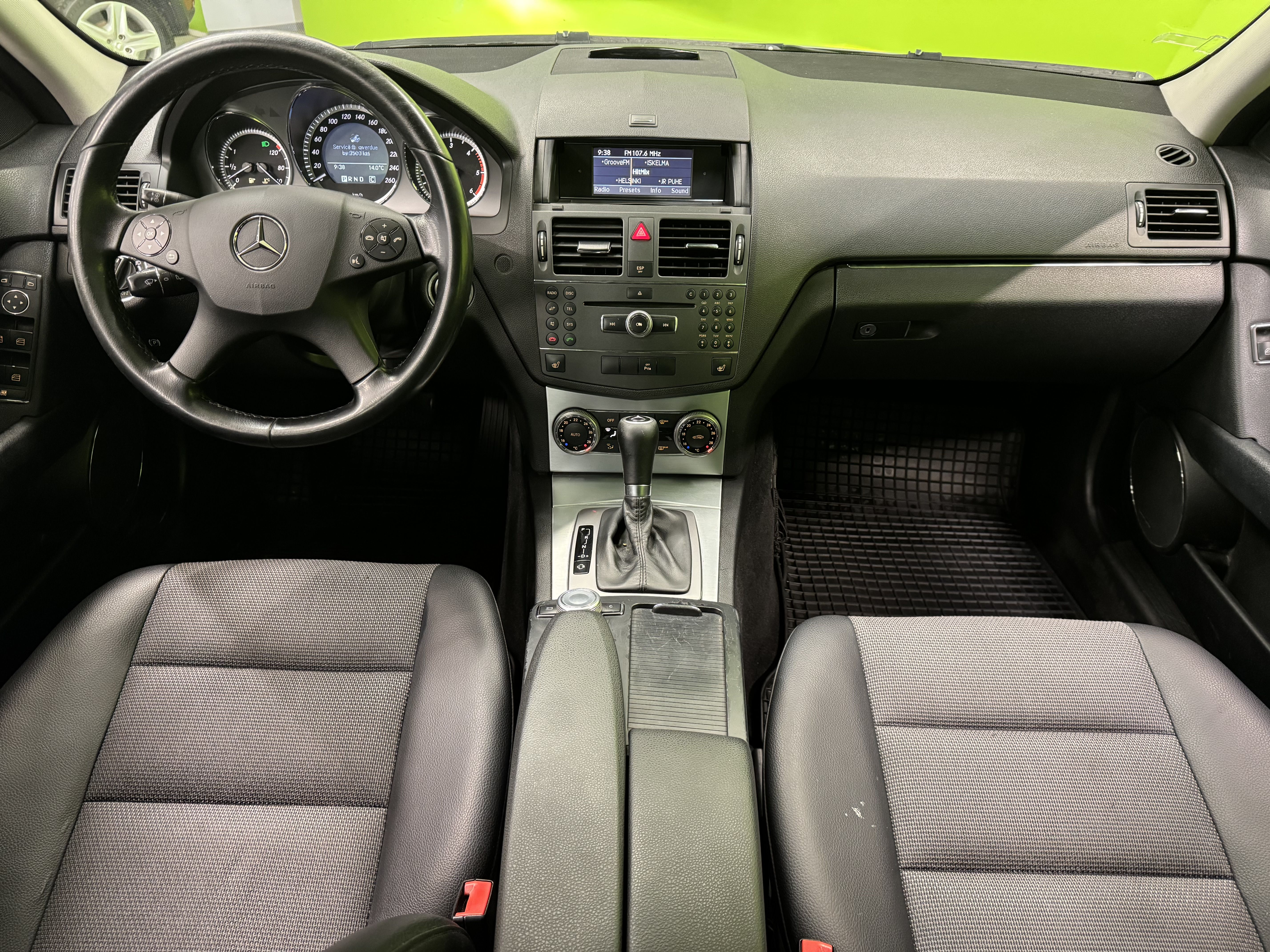 Mercedes-Benz C 2010