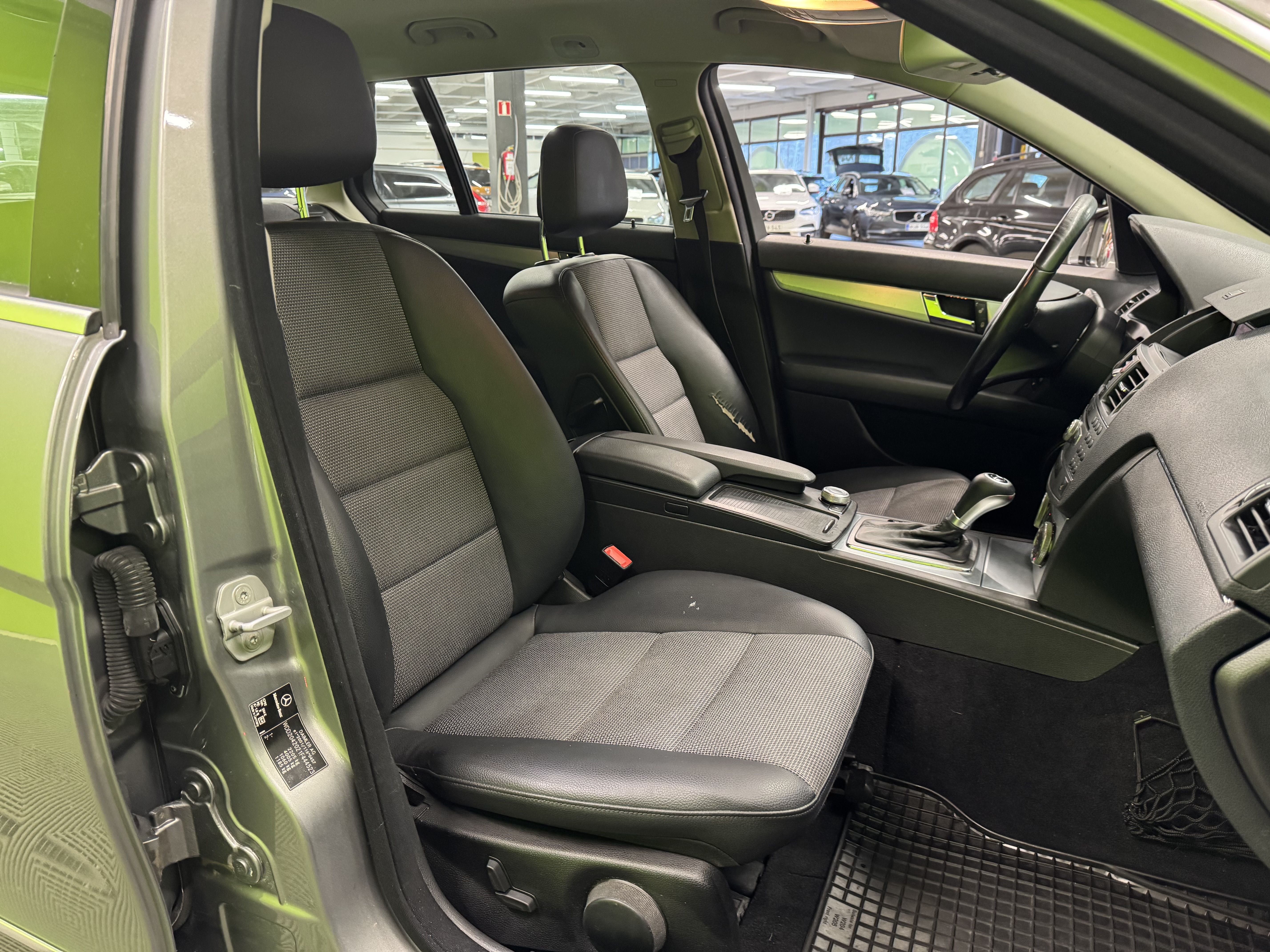 Mercedes-Benz C 2010