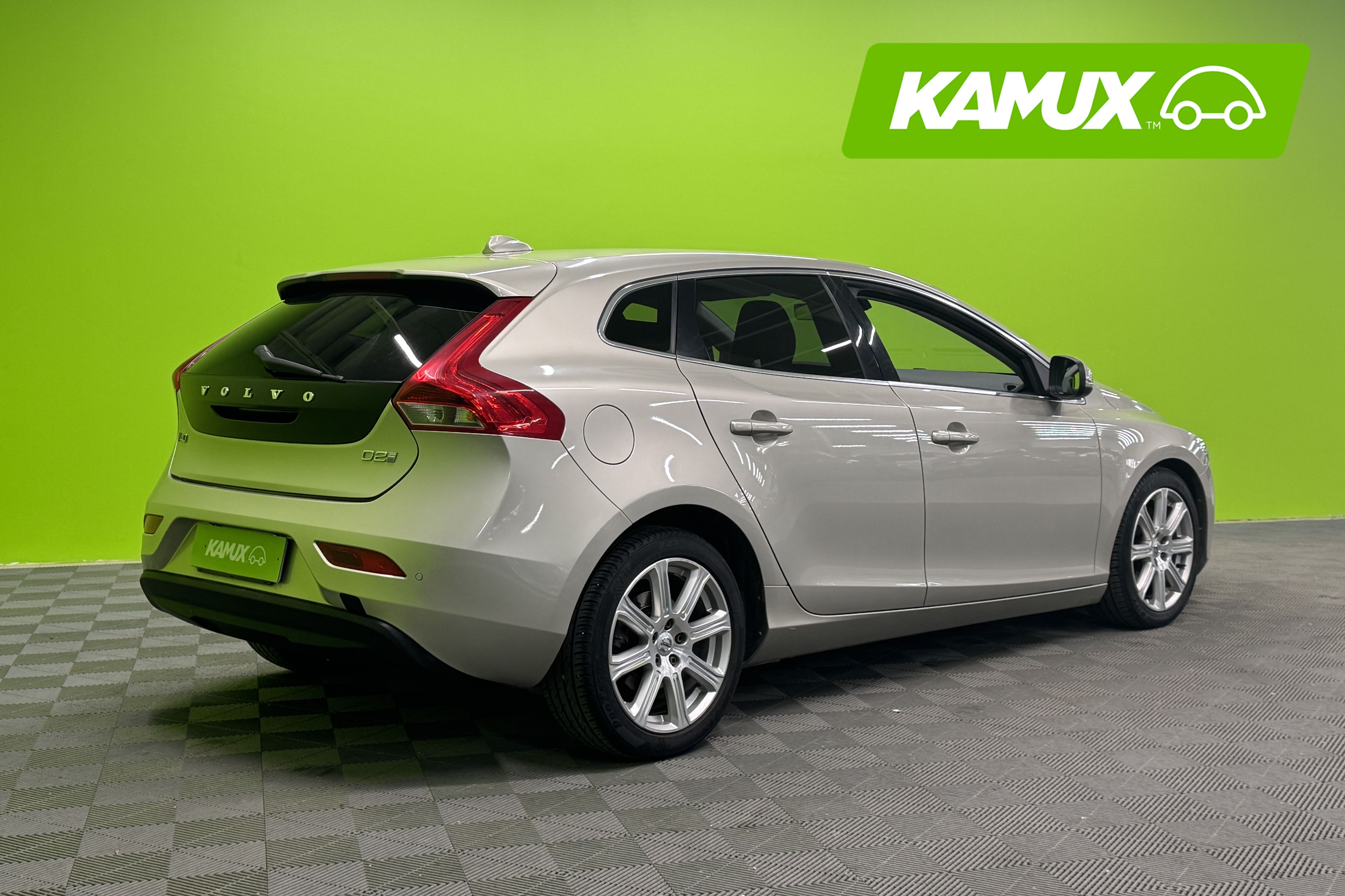 Volvo V40 2016