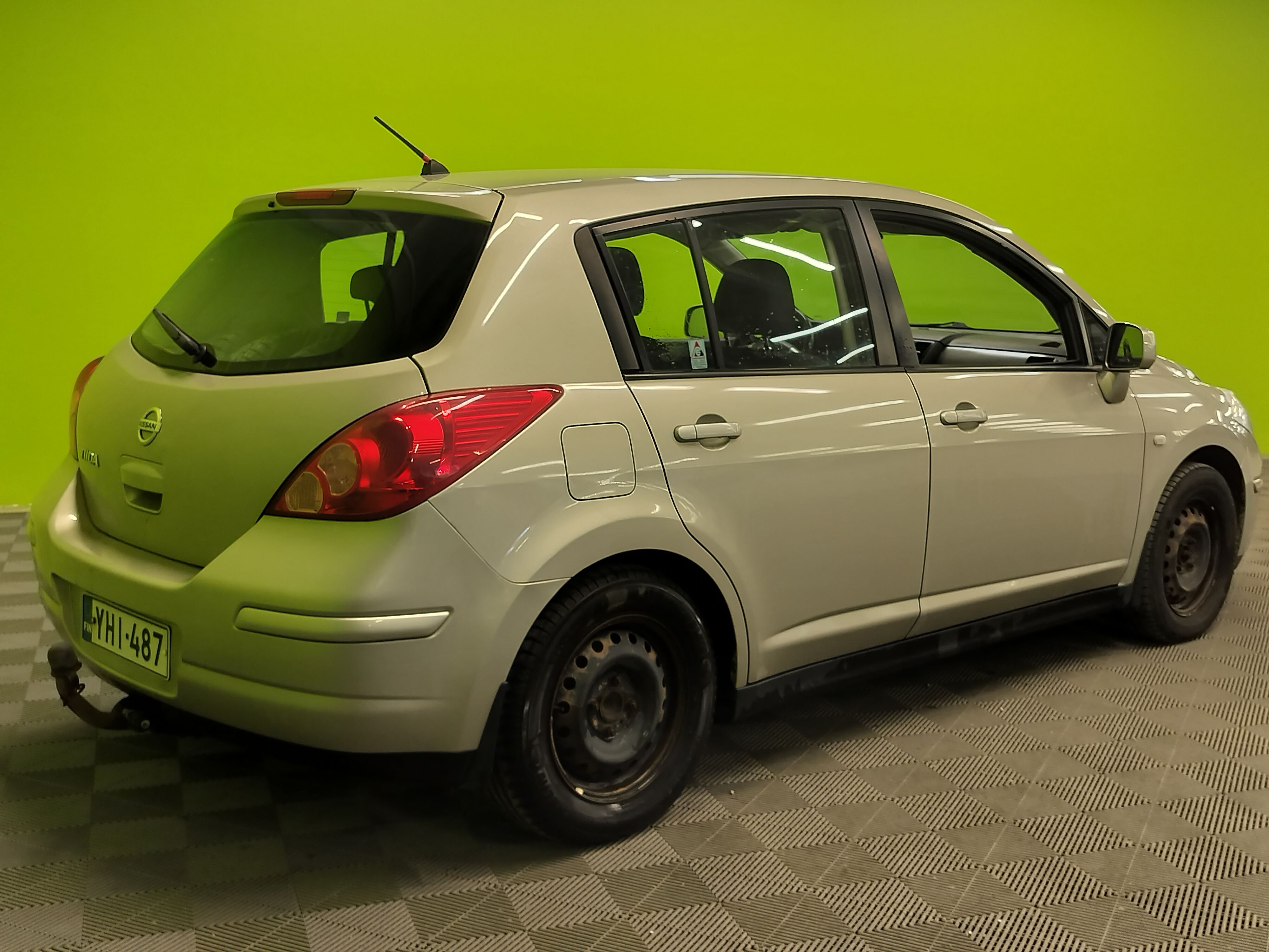 Nissan Tiida 2009