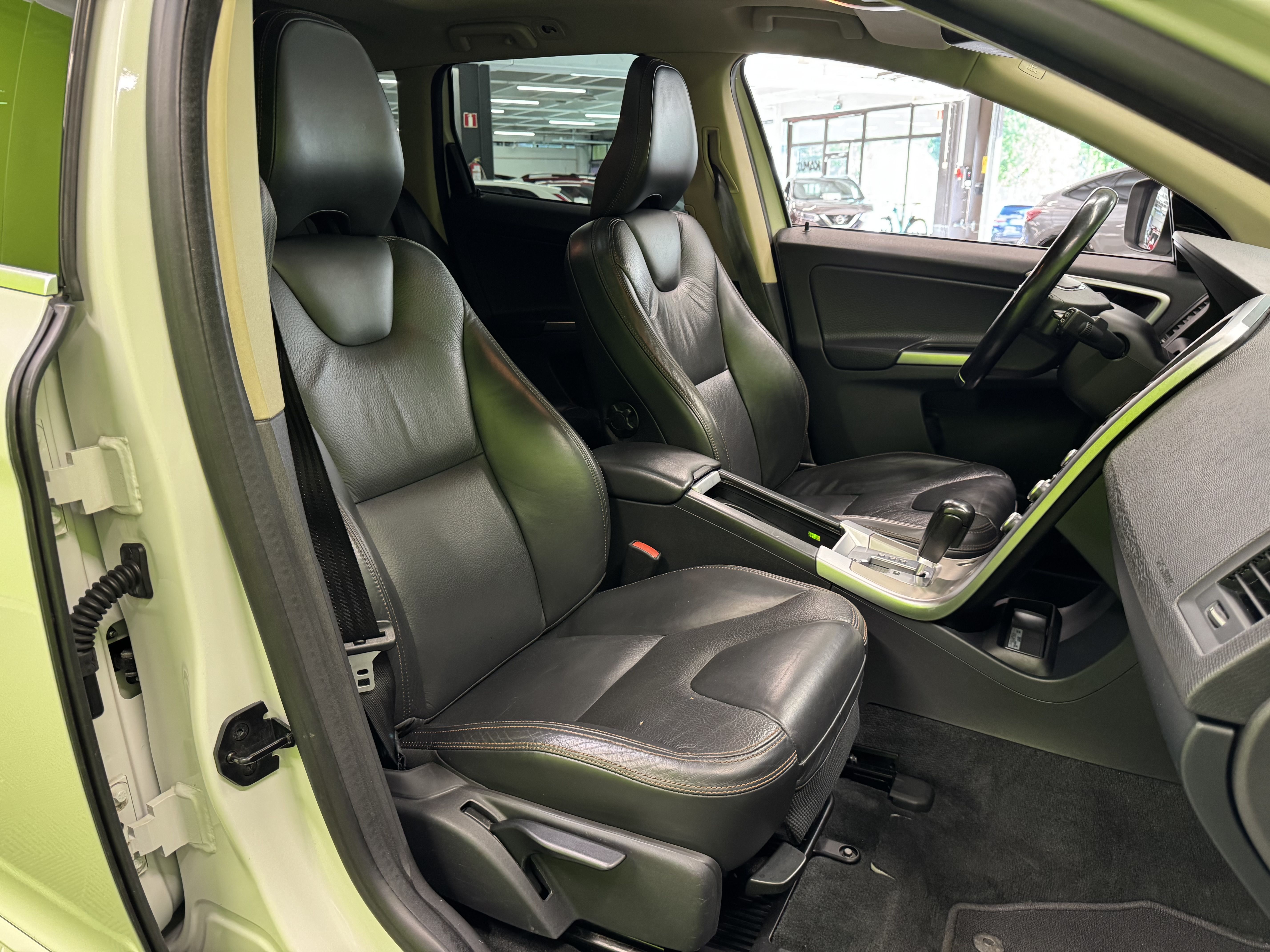 Volvo XC60 2010