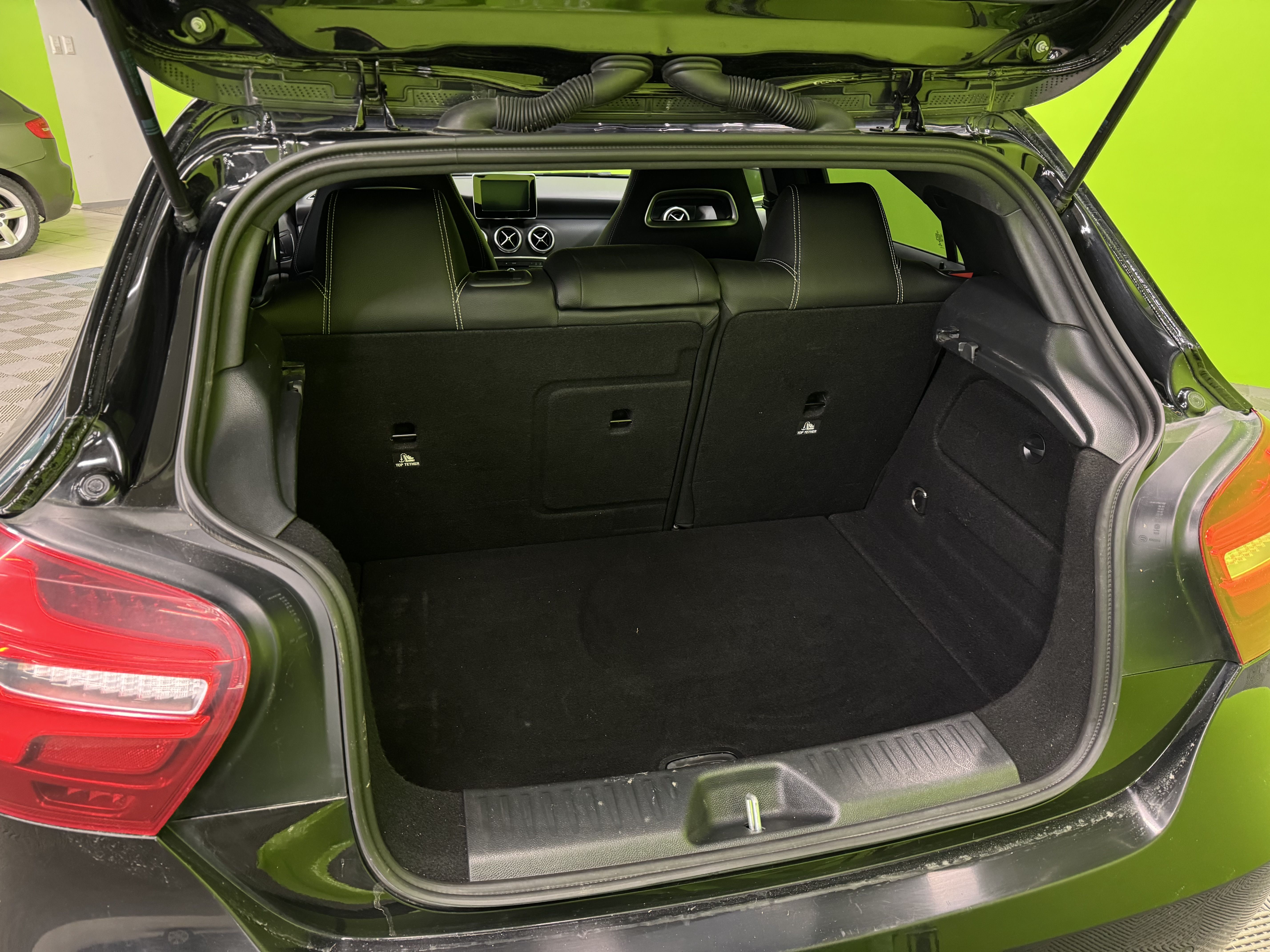 Mercedes-Benz A 2017