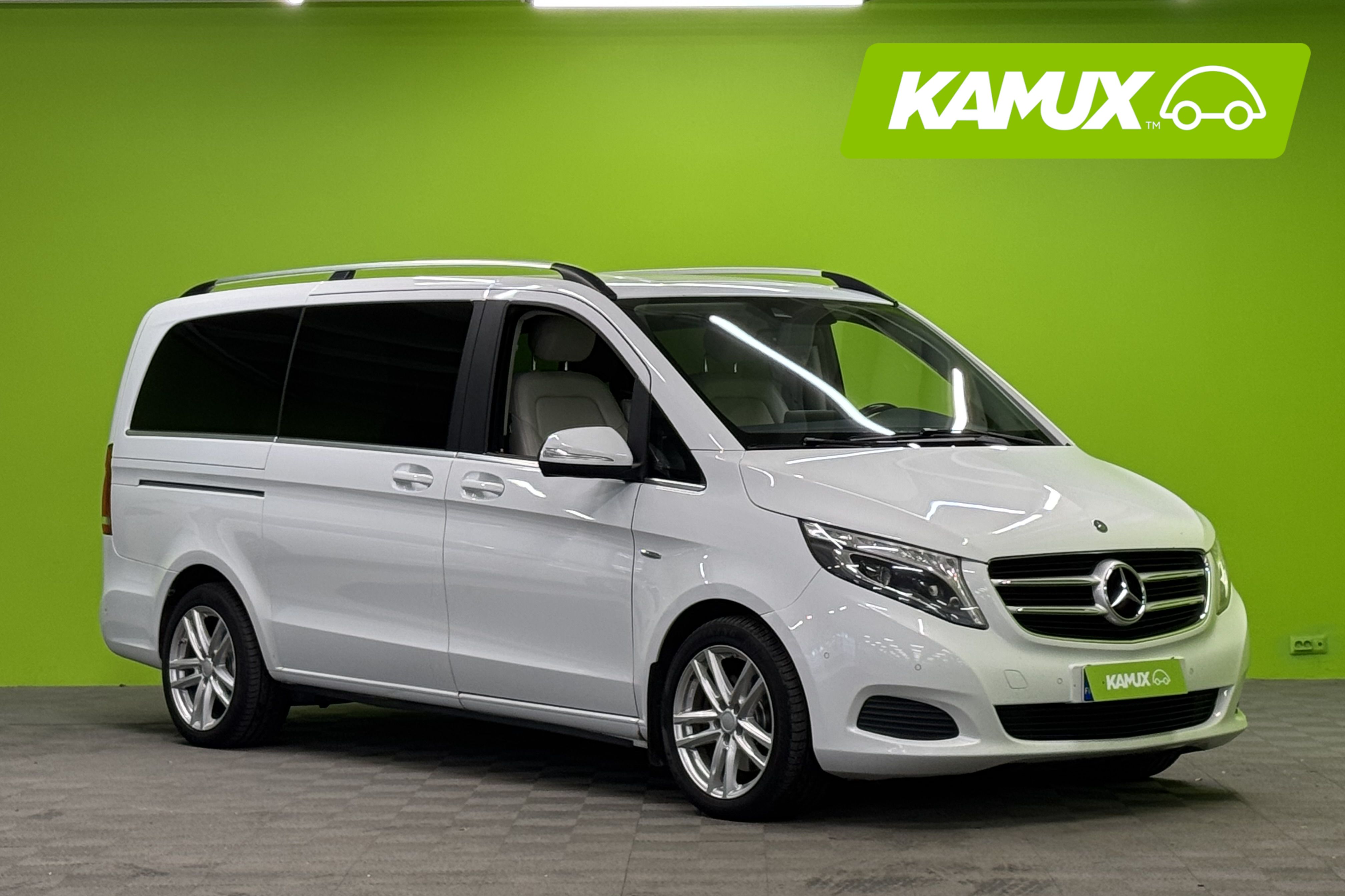 Mercedes-Benz V 2015
