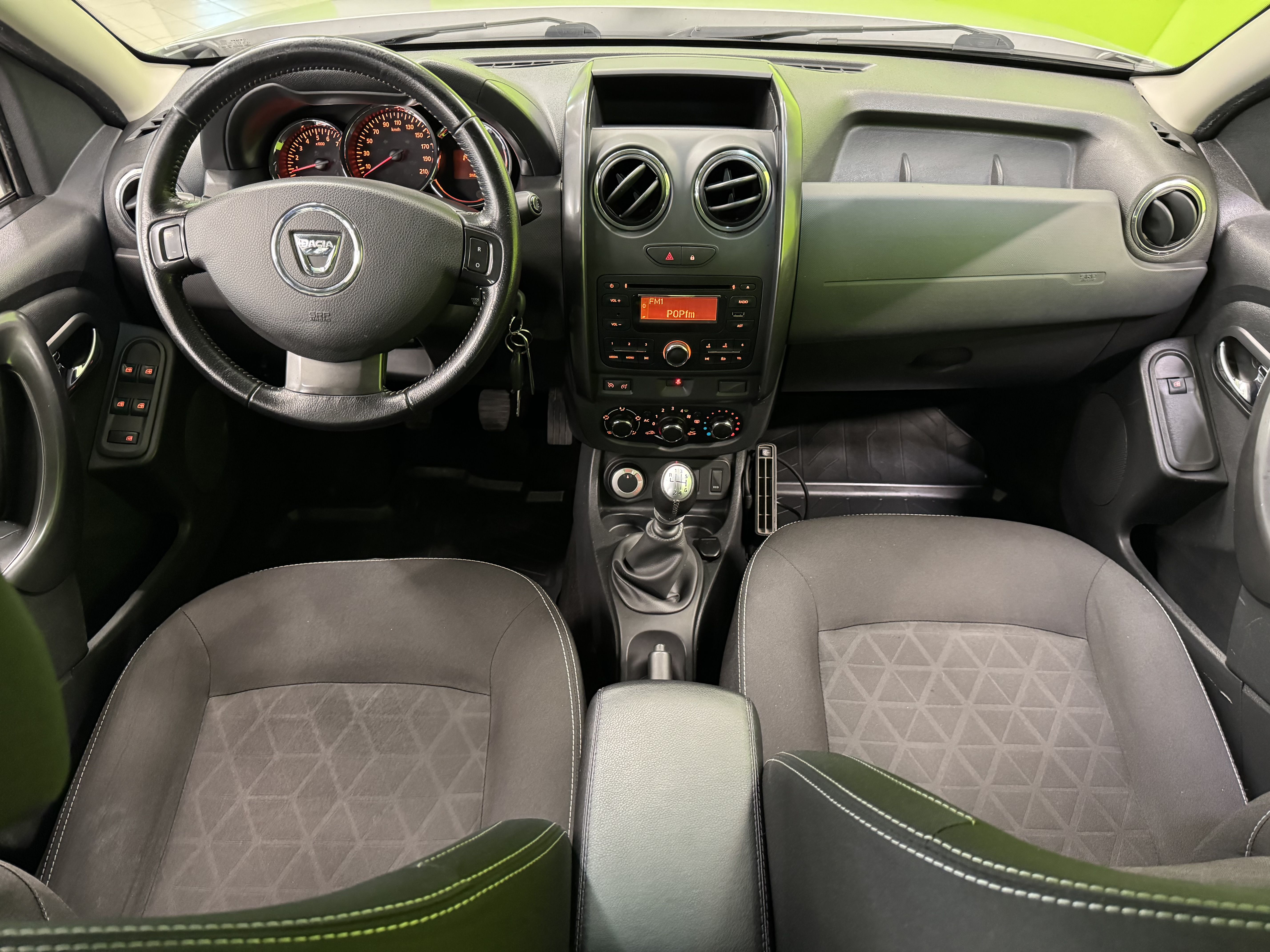 Dacia Duster 2015