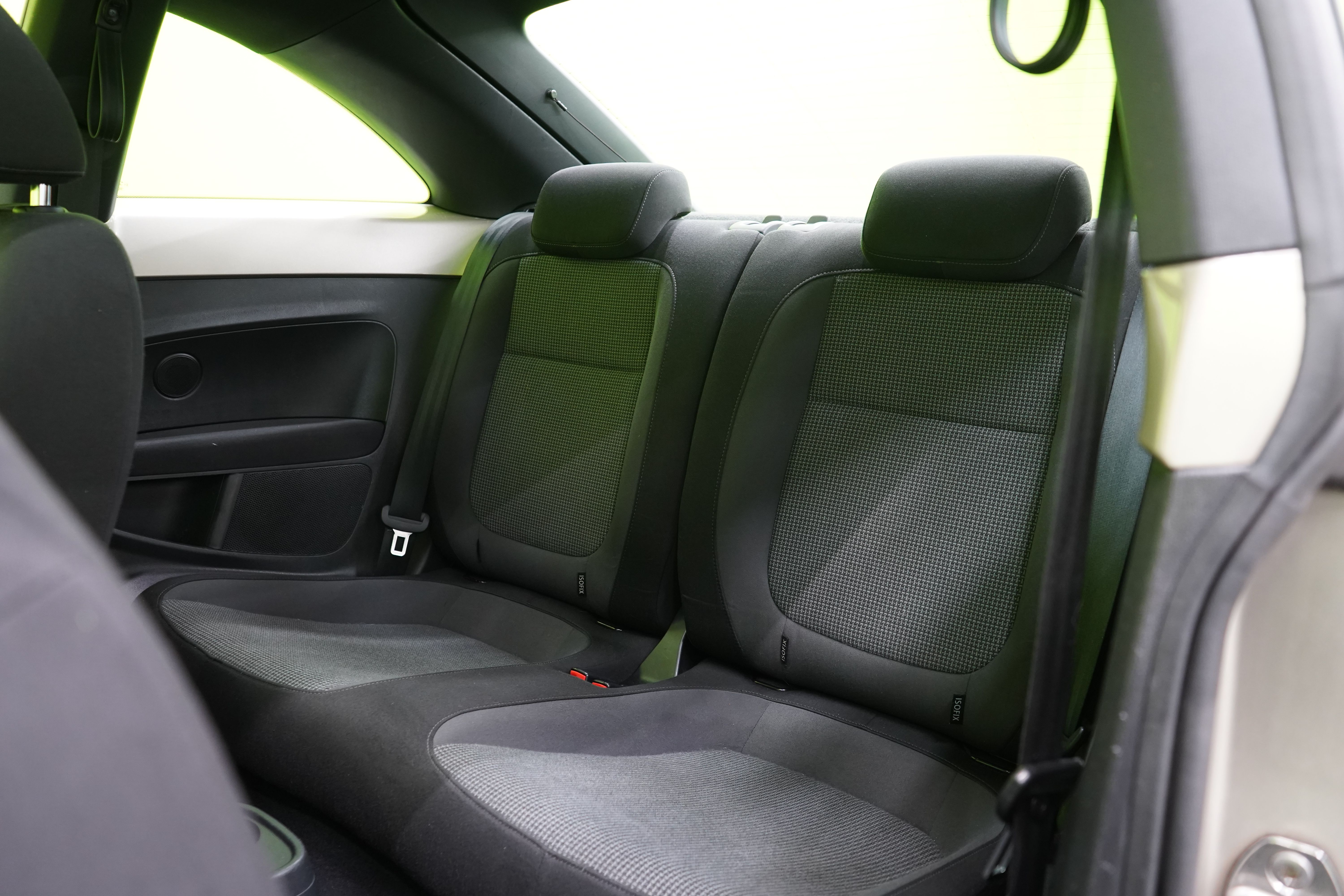 Volkswagen Beetle 2015