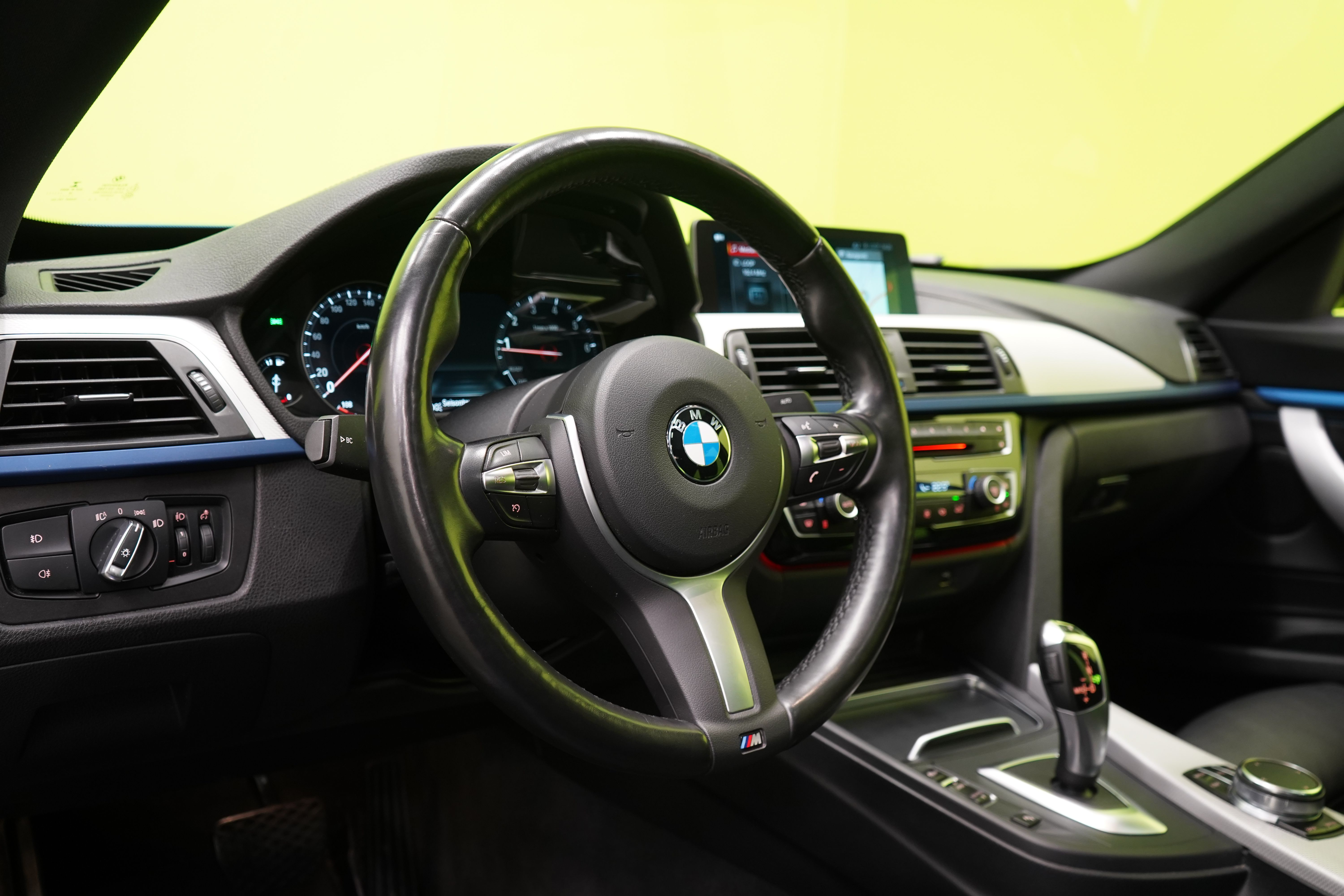 BMW 320 Gran Turismo 2019