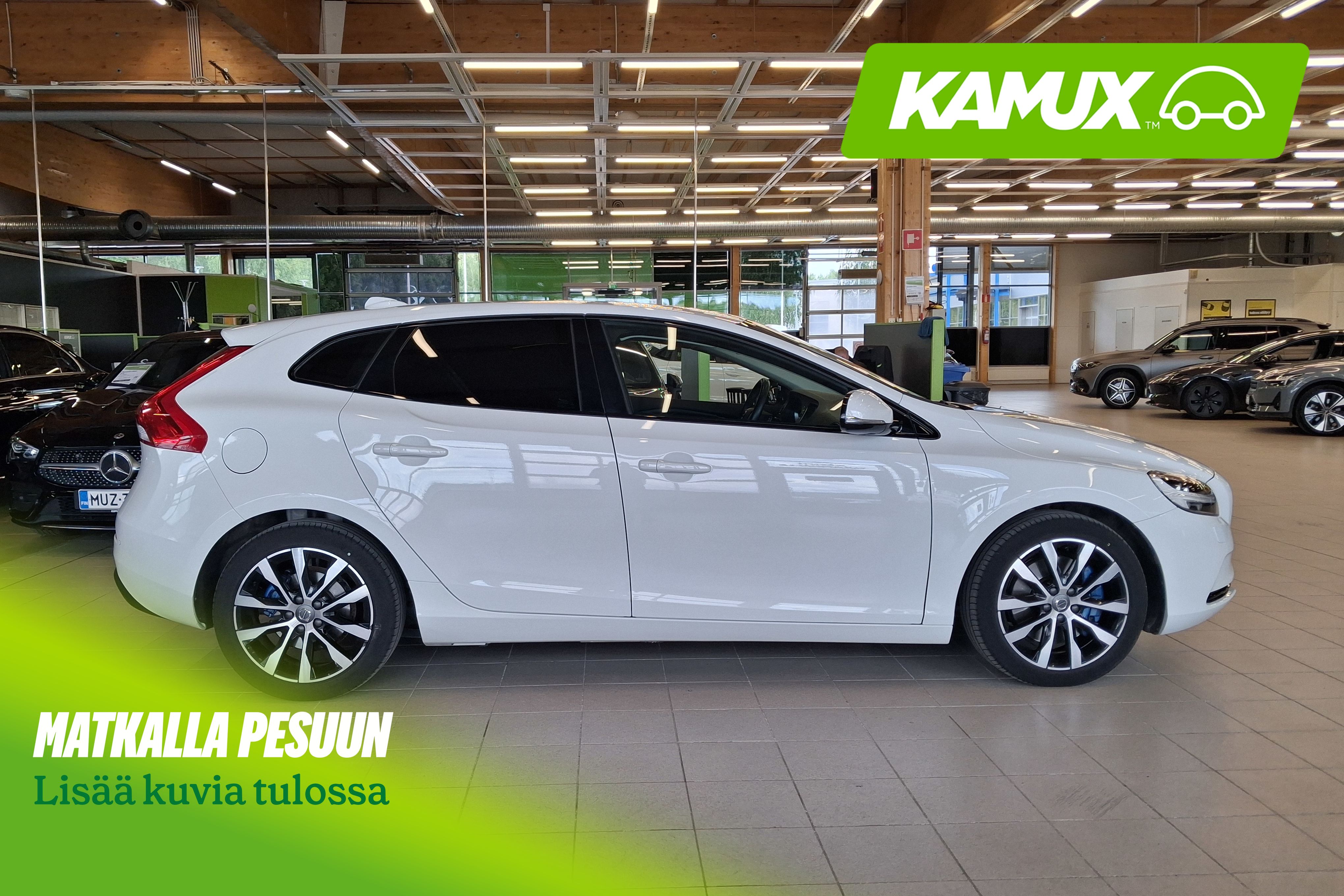 Volvo V40 2019
