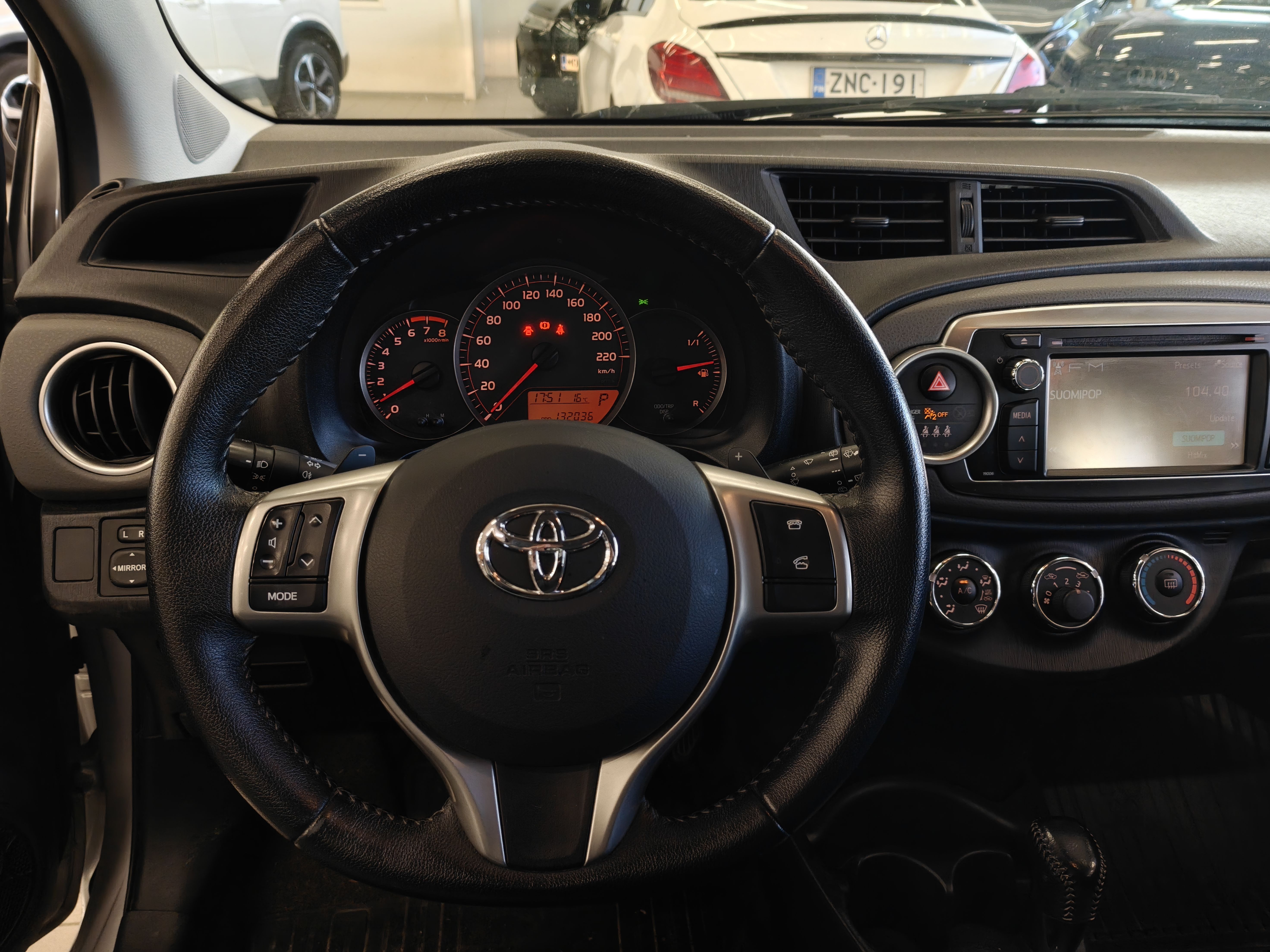 Toyota Yaris 2012