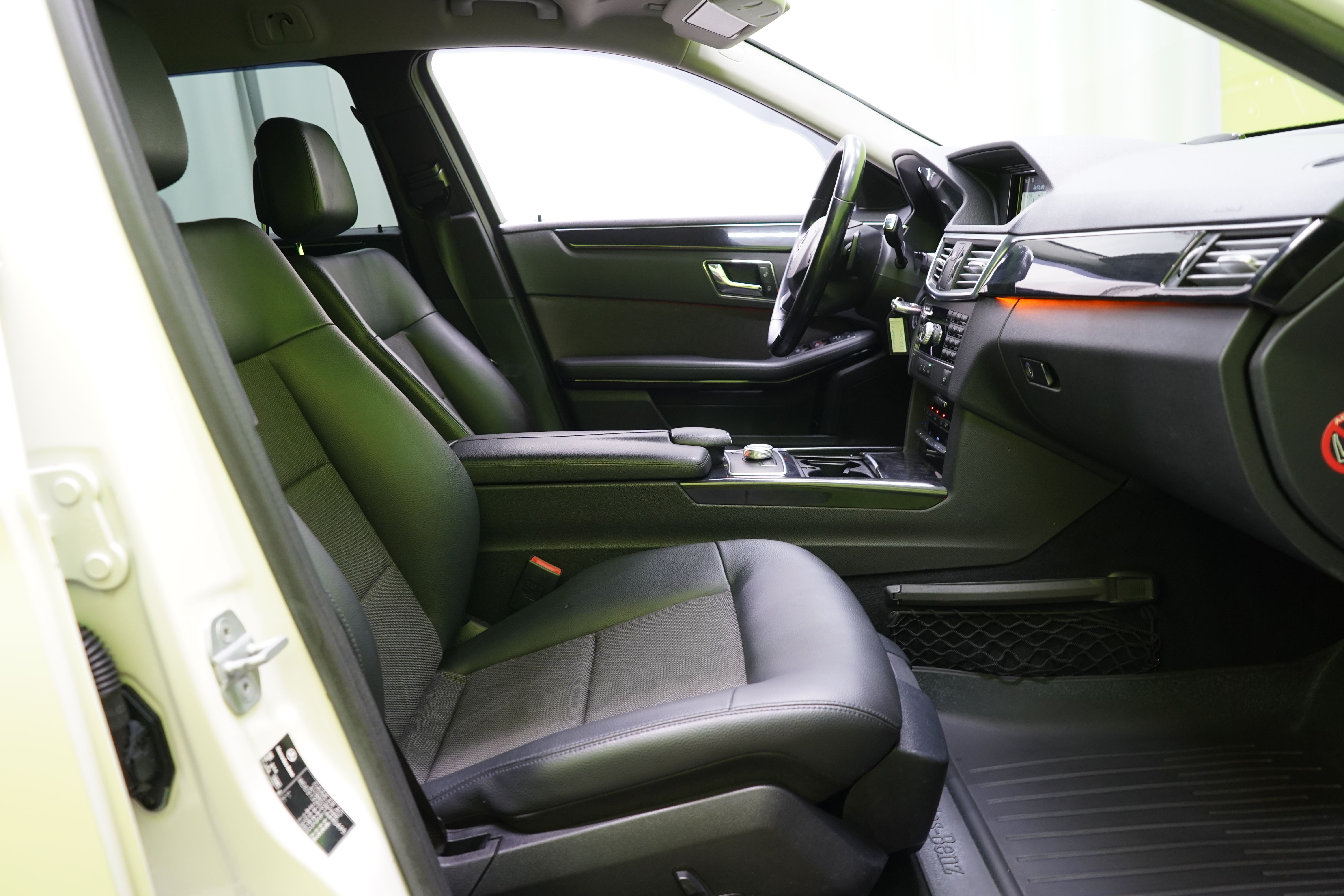Mercedes-Benz E 2011