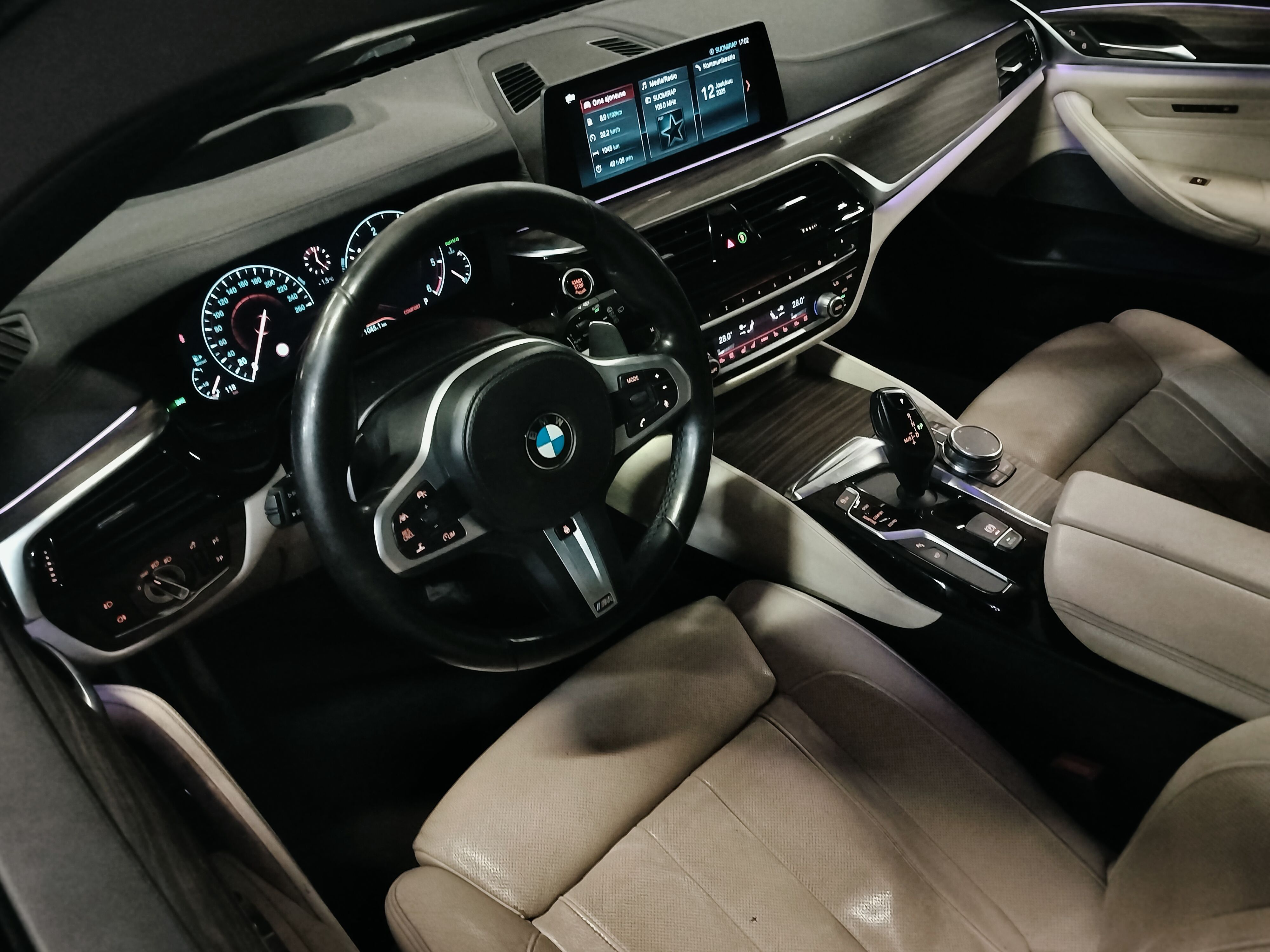 BMW 520 2019