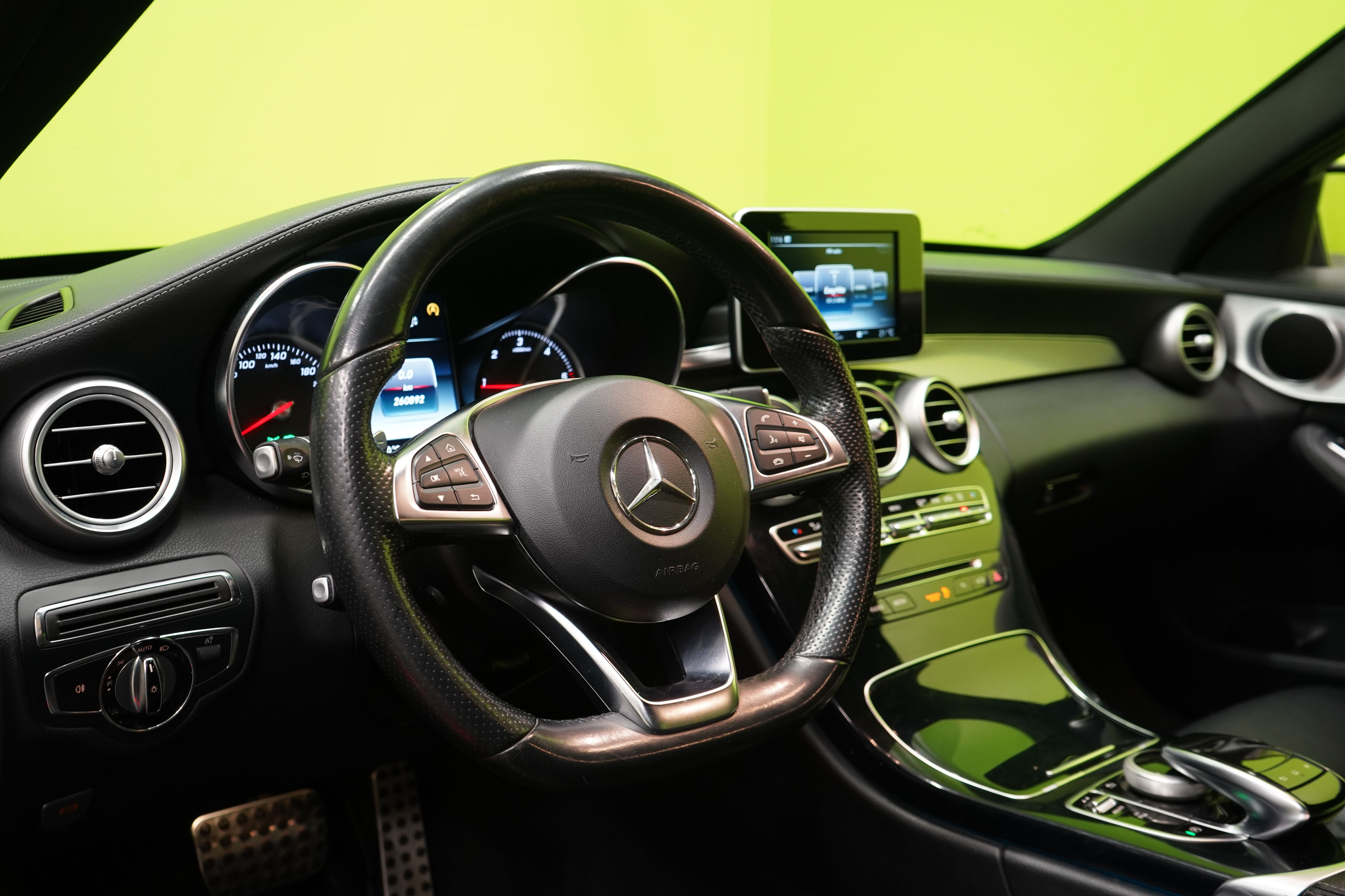 Mercedes-Benz C 2015