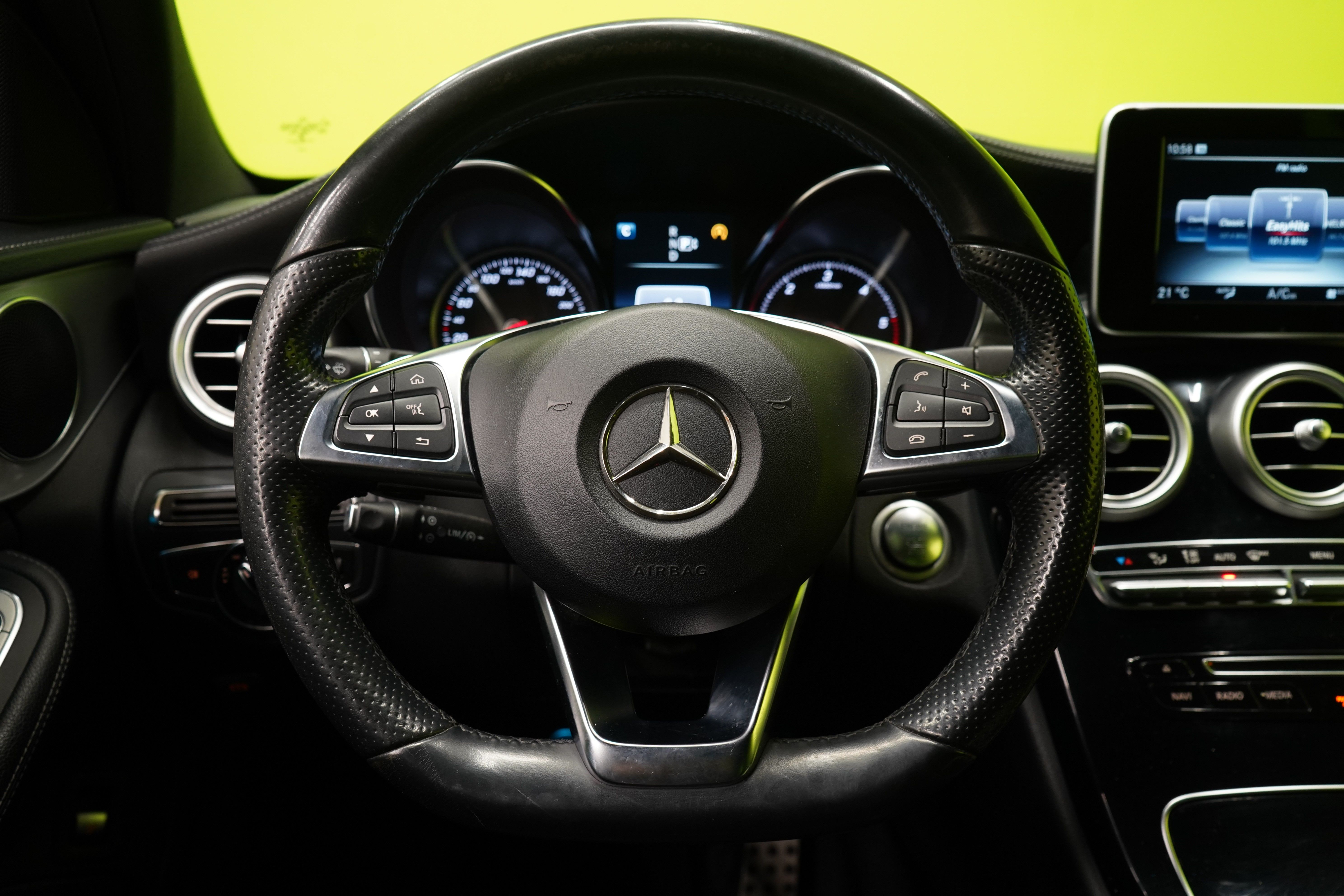 Mercedes-Benz C 2015