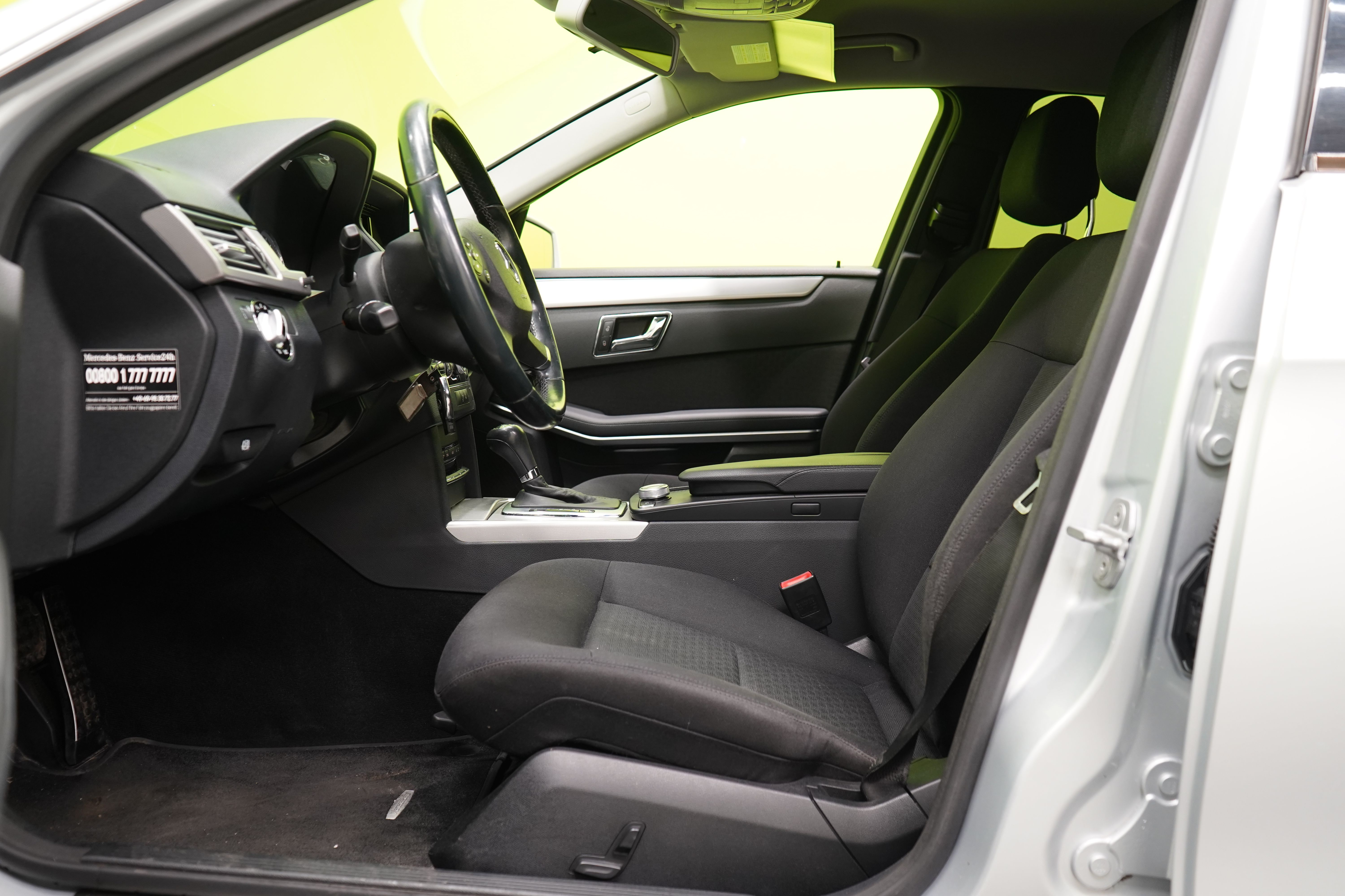 Mercedes-Benz E 2009