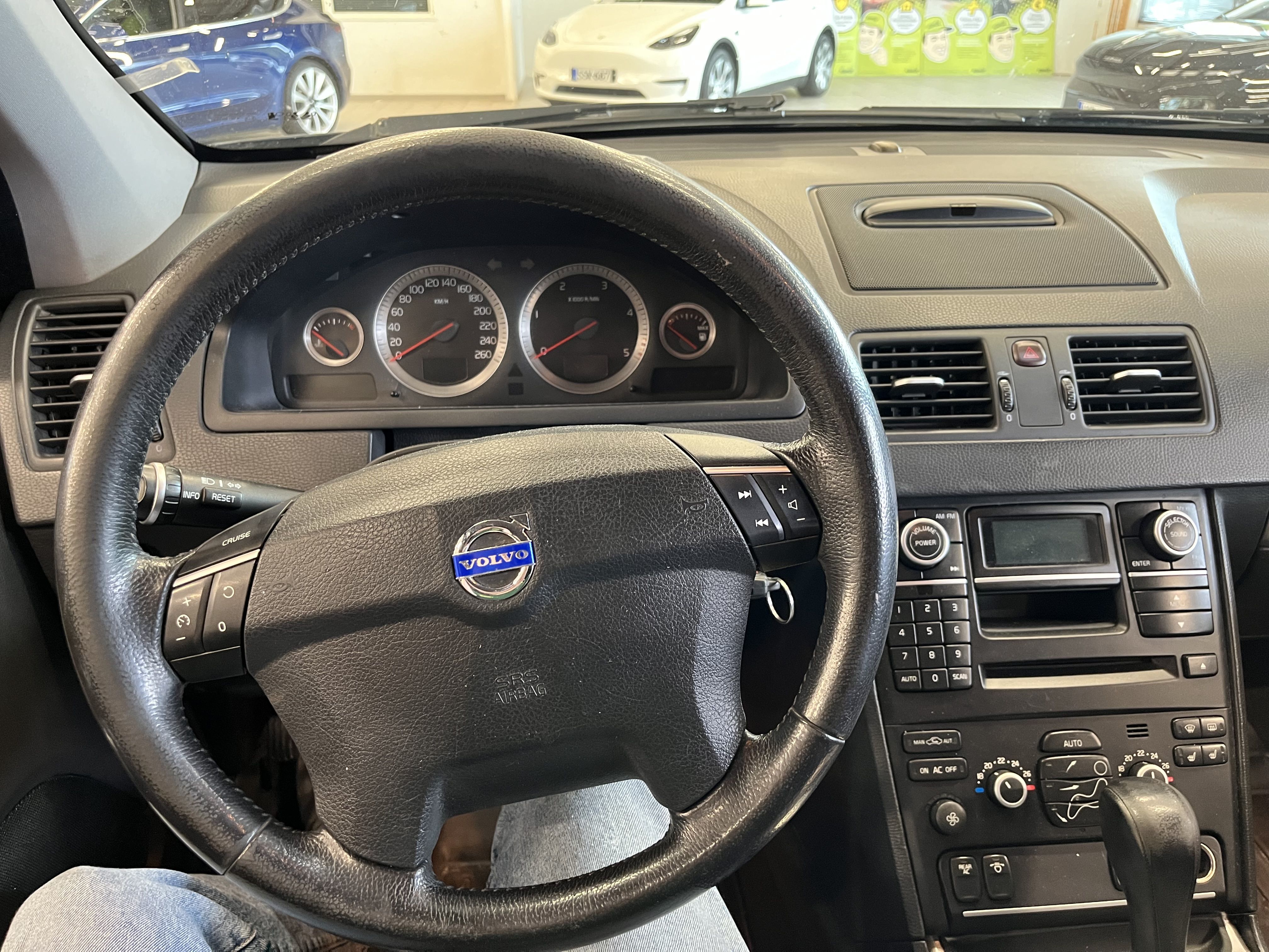 Volvo XC90 2009