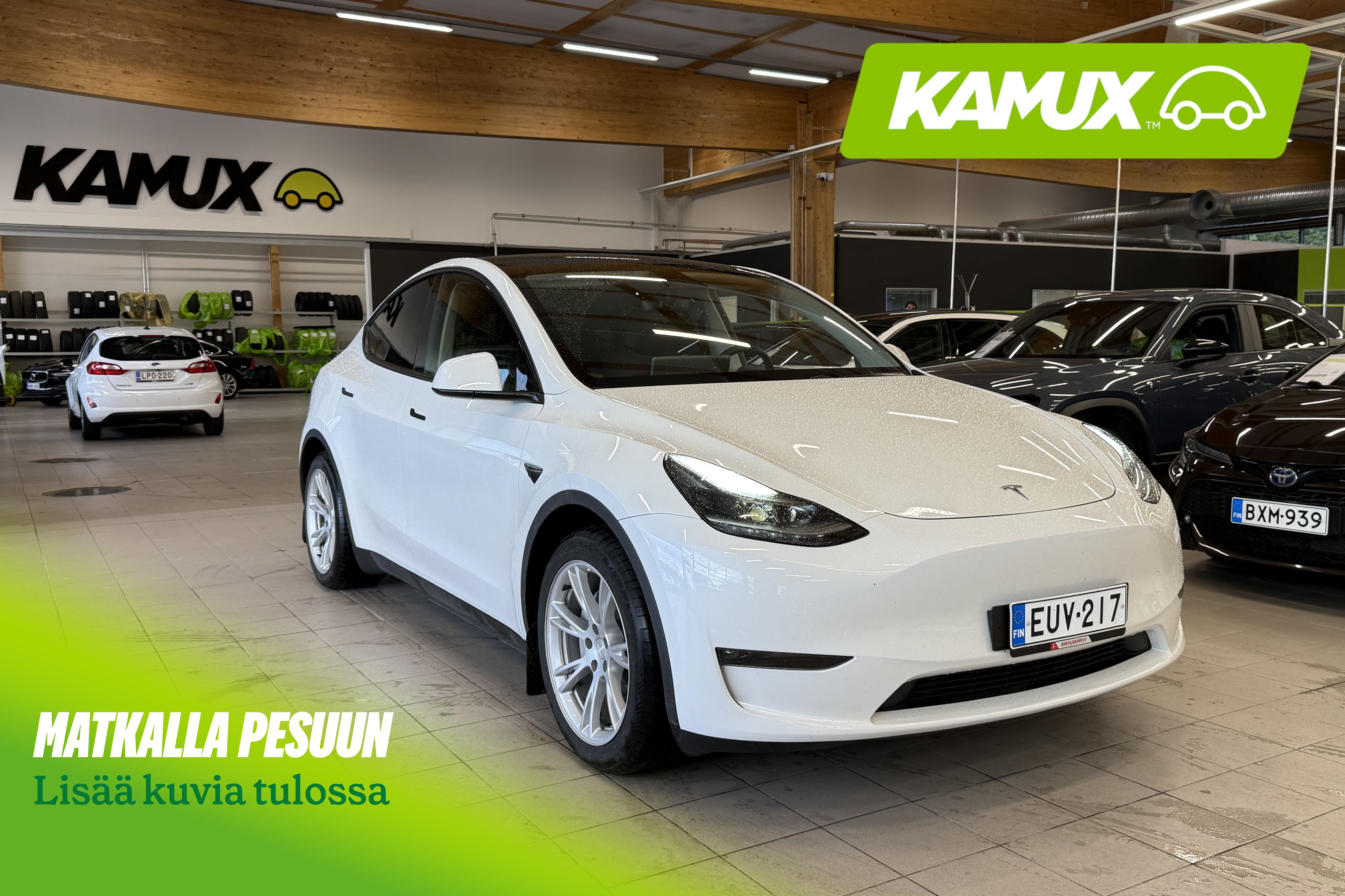 Tesla Model Y 2023