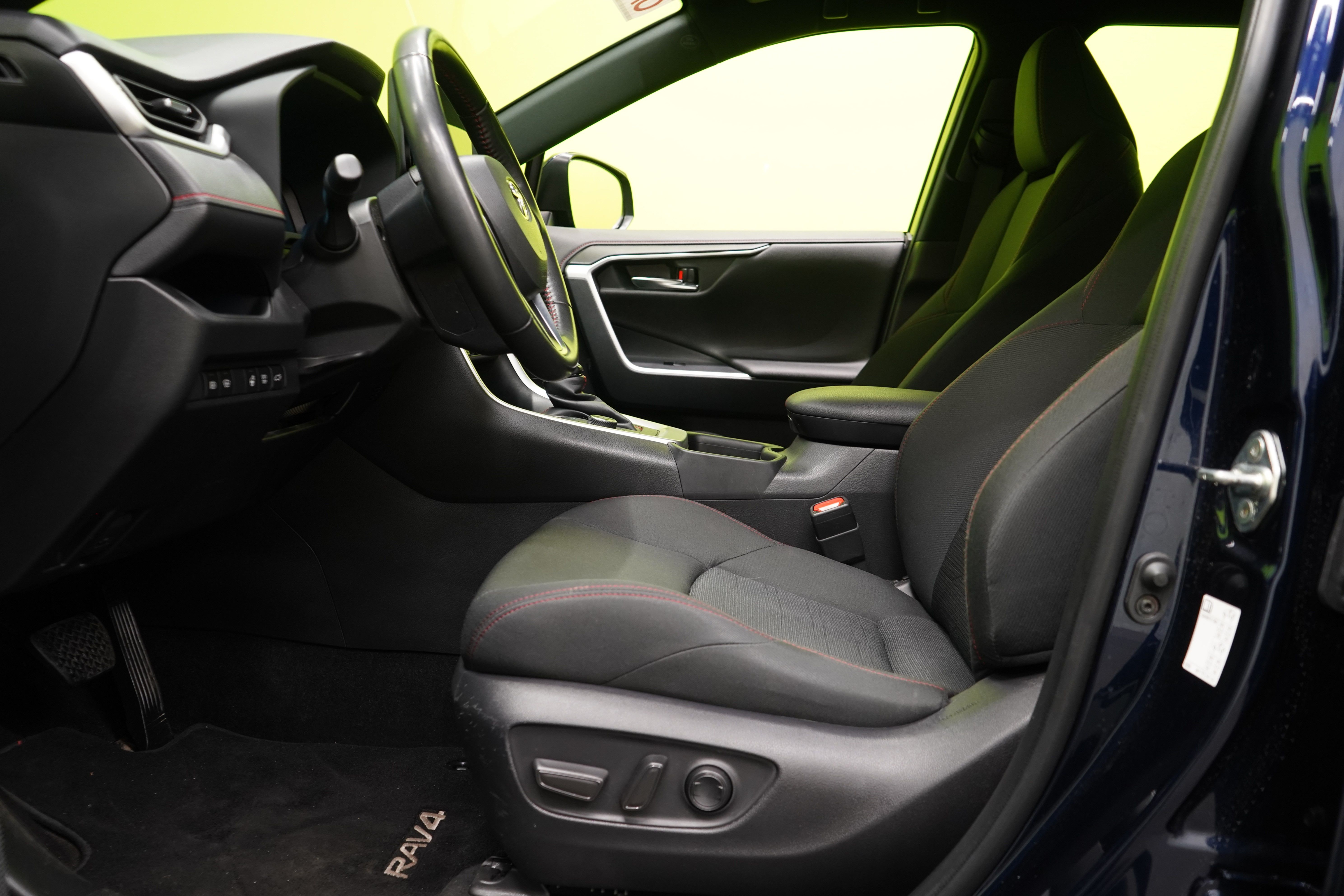 Toyota RAV4 Plug-In 2023