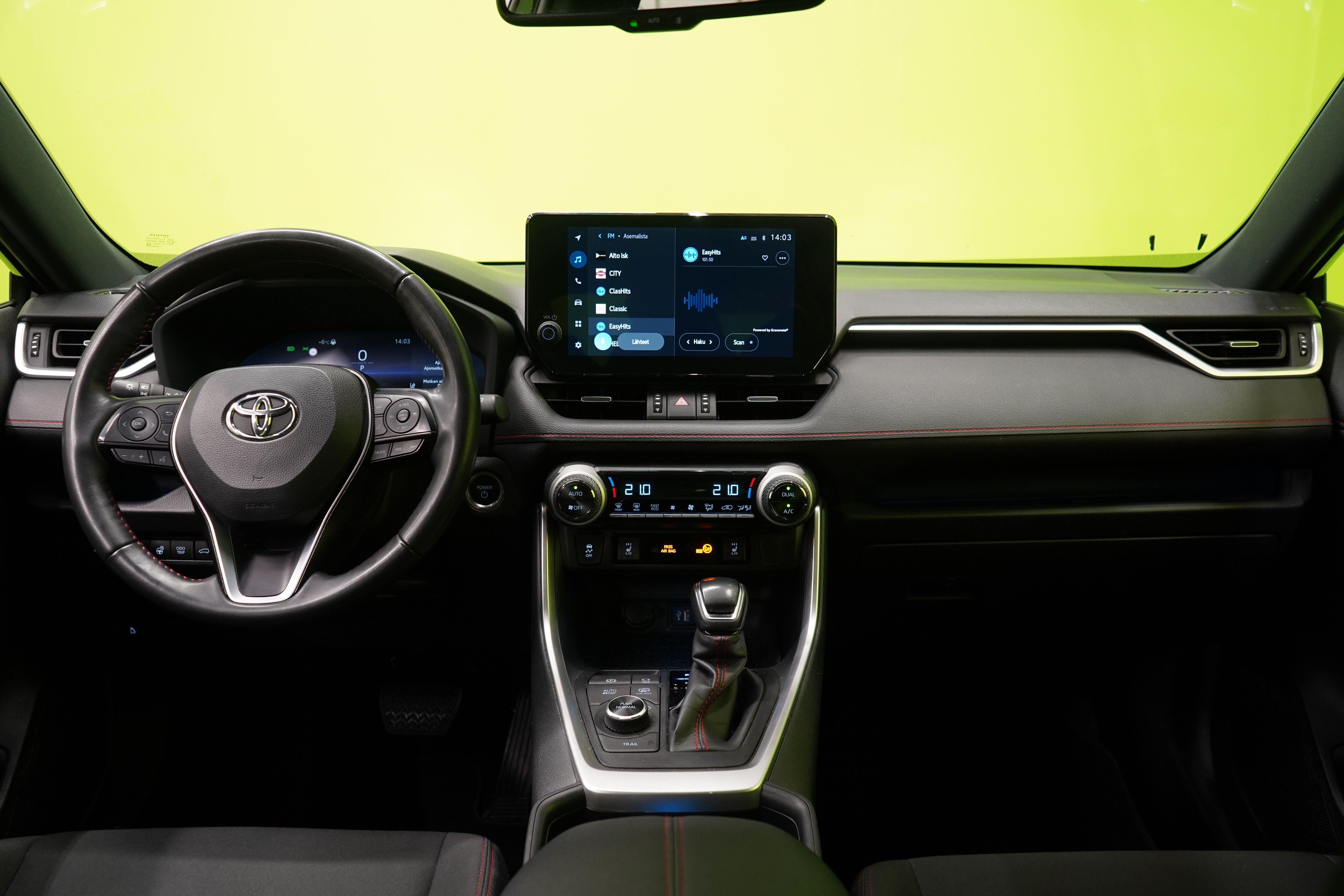 Toyota RAV4 Plug-In 2023