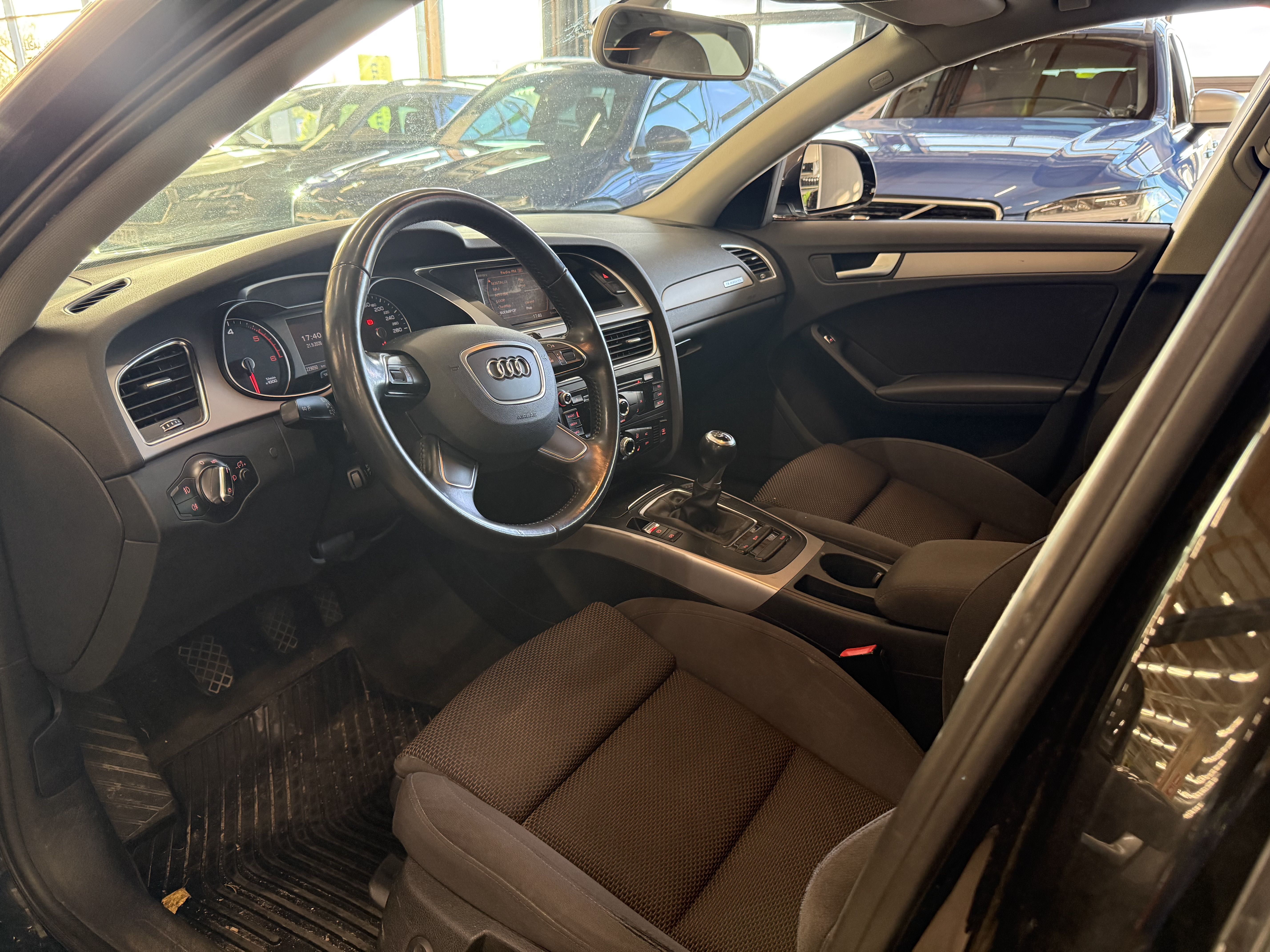 Audi A4 Allroad 2013