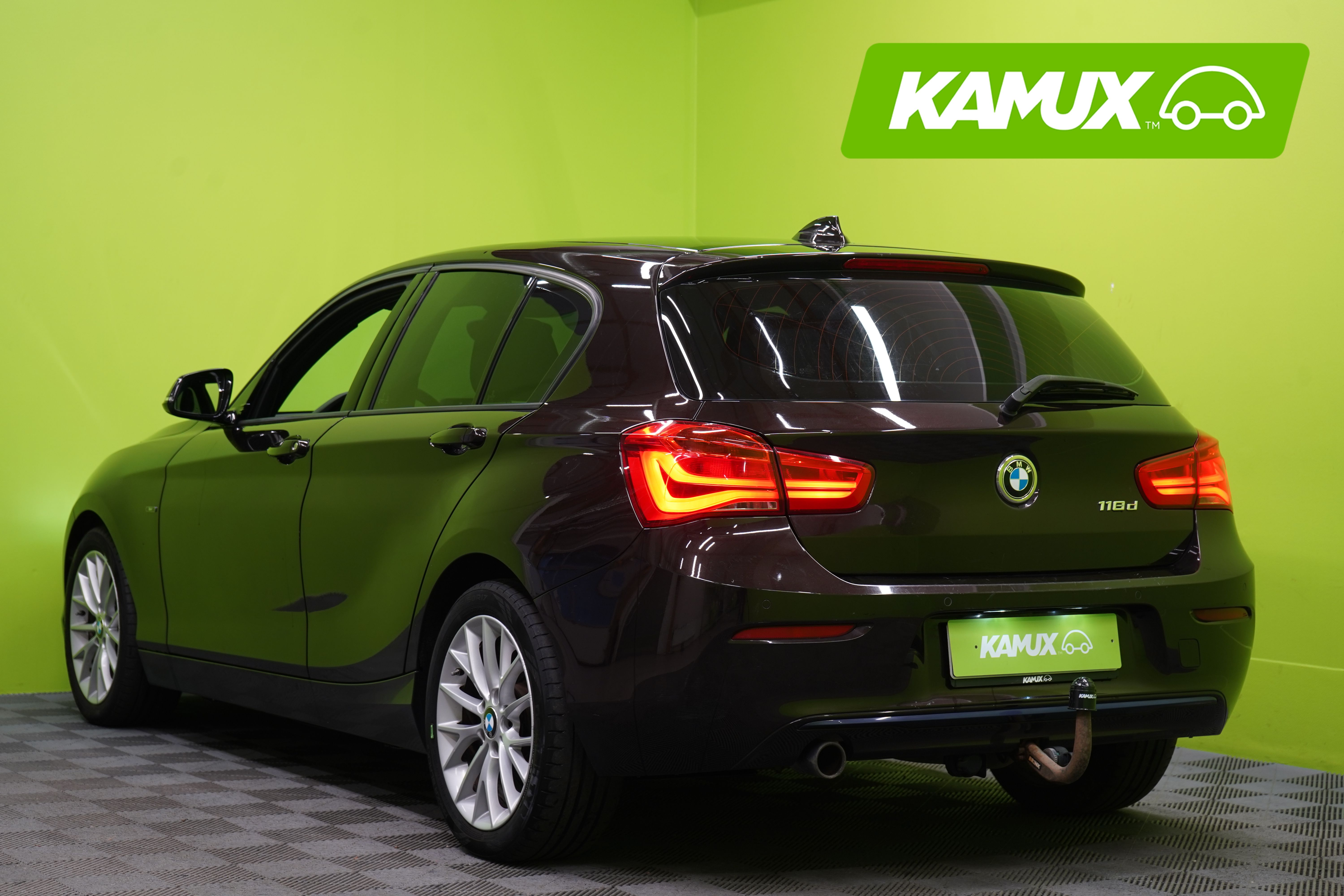 BMW 118 2015