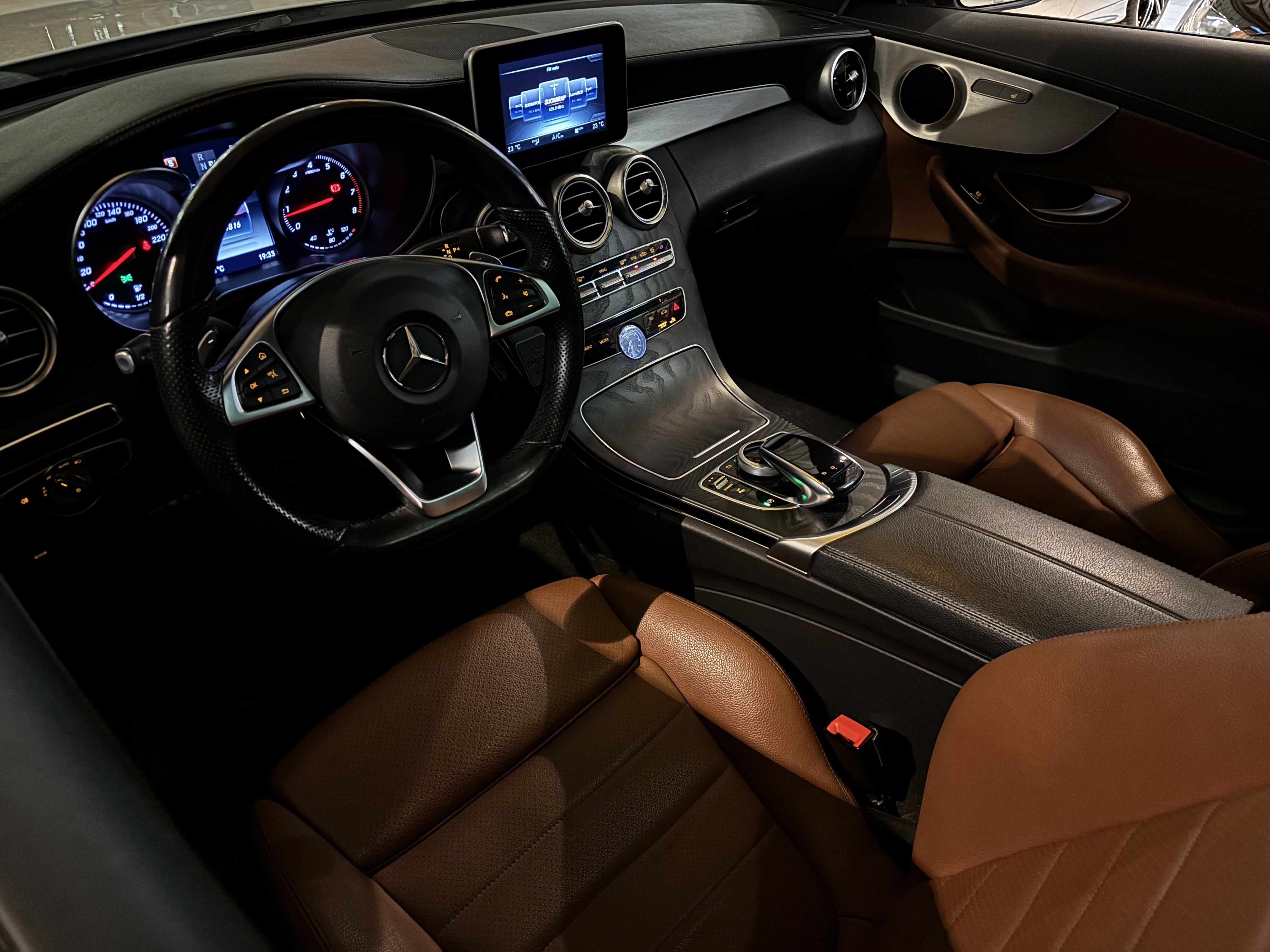 Mercedes-Benz C 2016