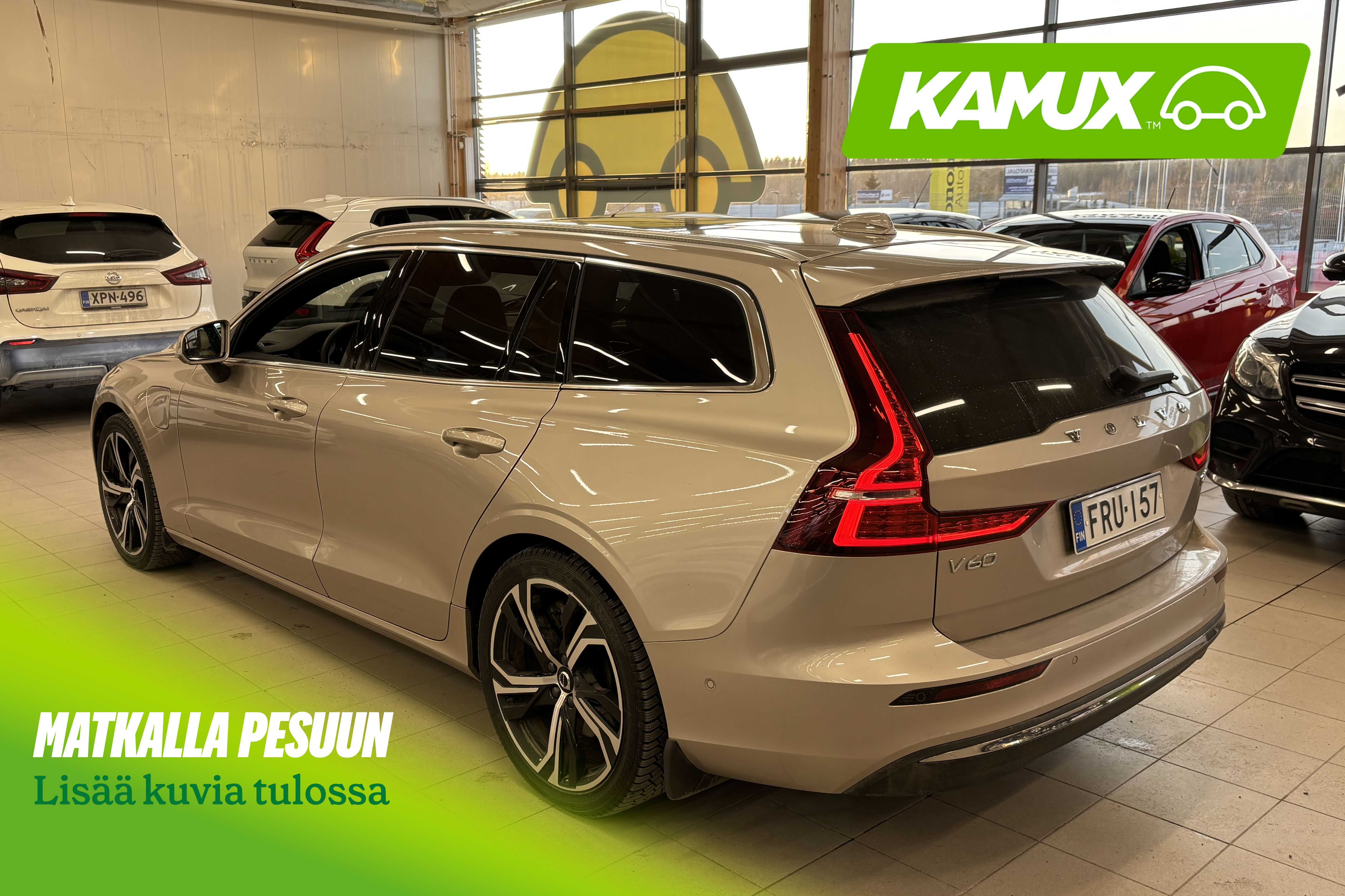 Volvo V60 2025