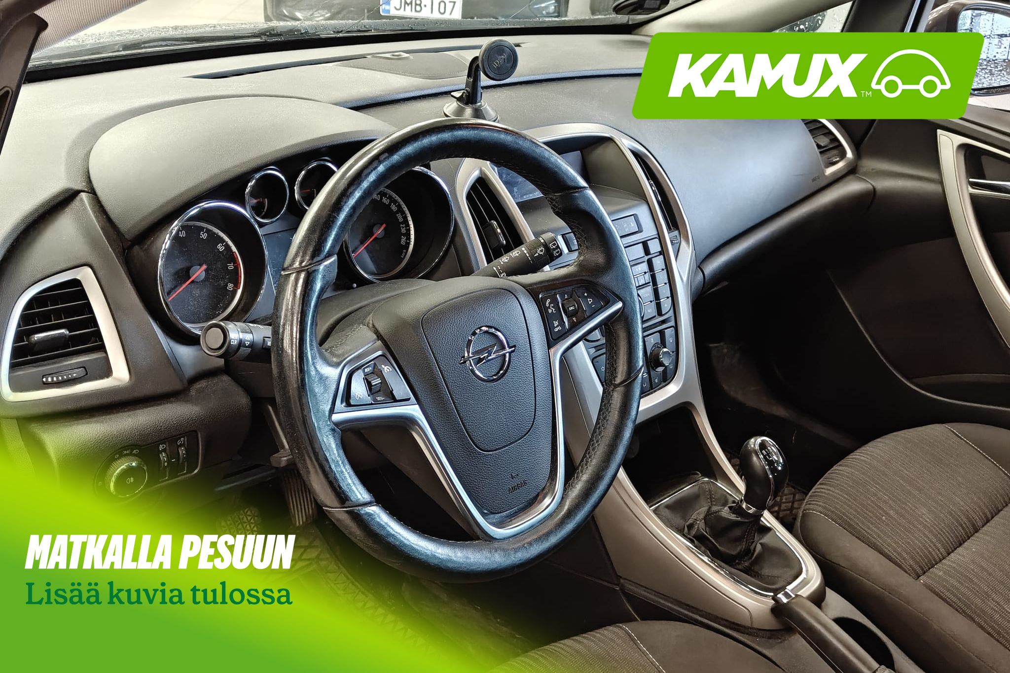 Opel Astra 2012