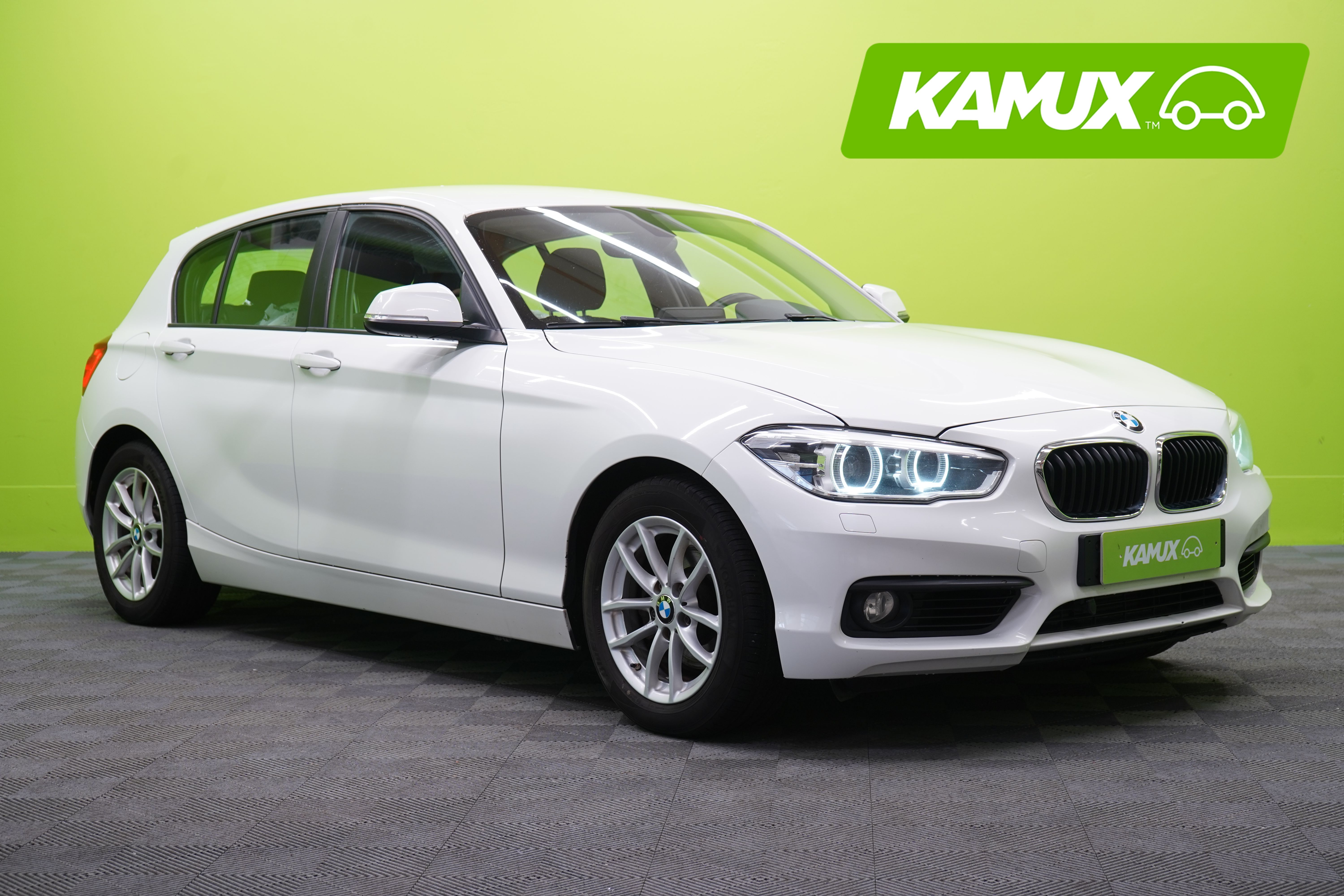 BMW 118 2016