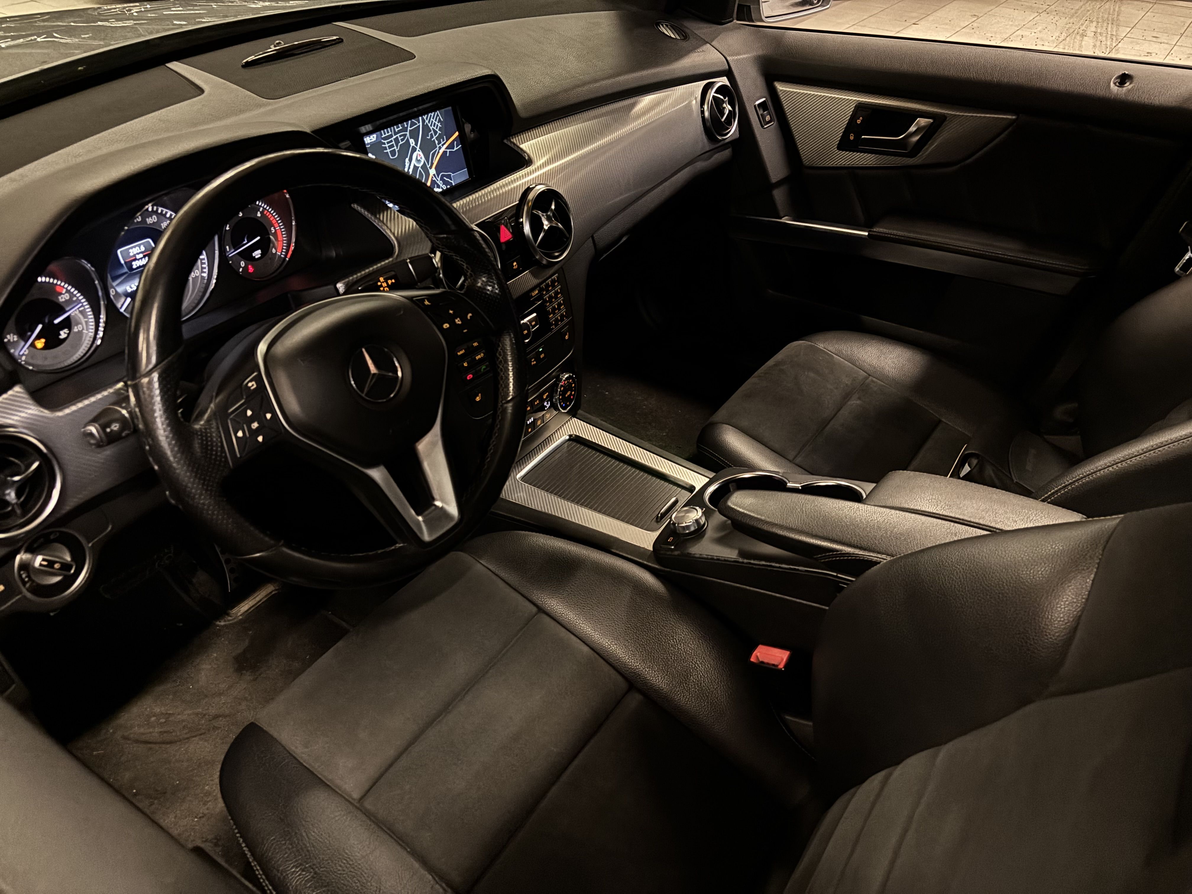 Mercedes-Benz GLK 2012