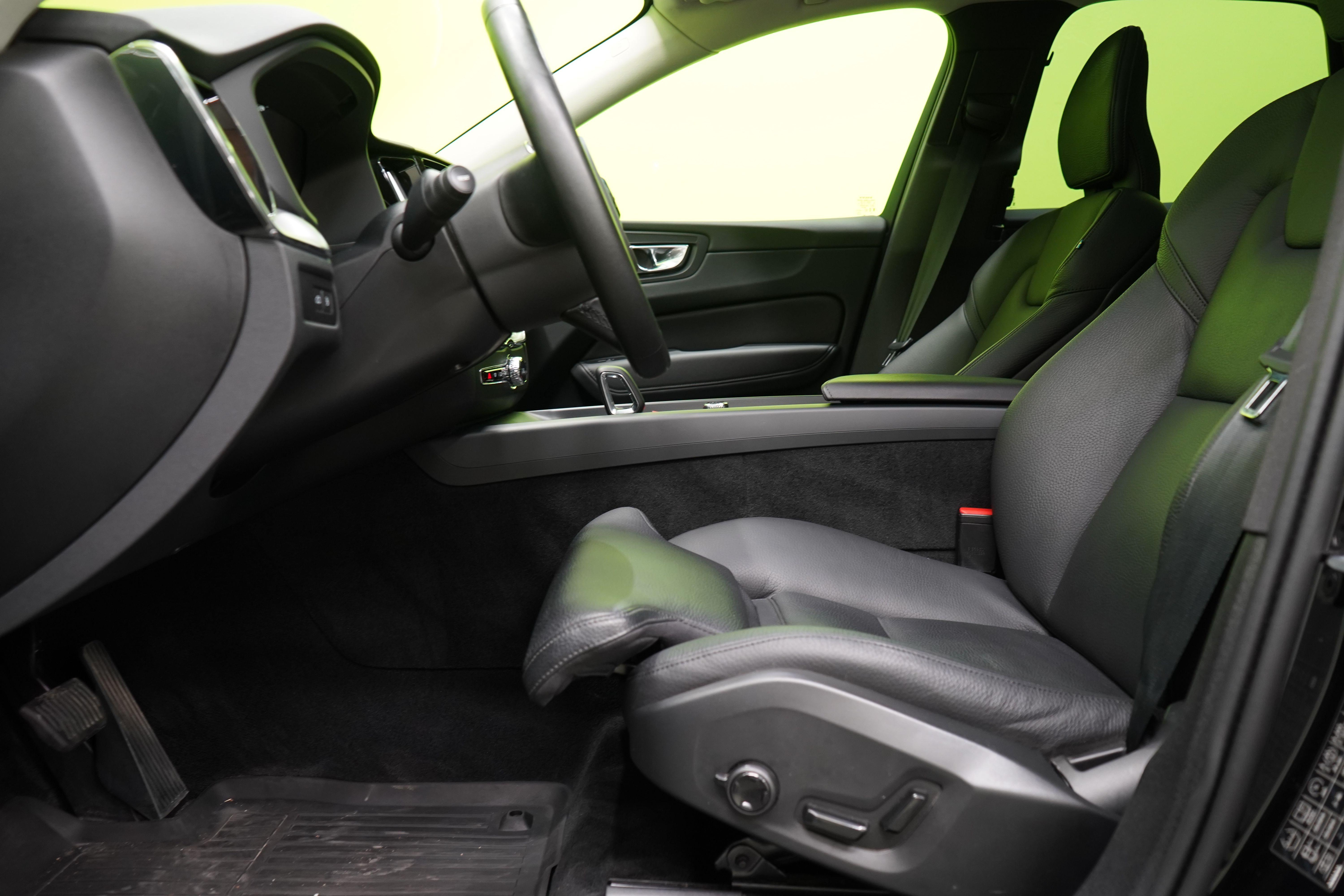 Volvo XC60 2023