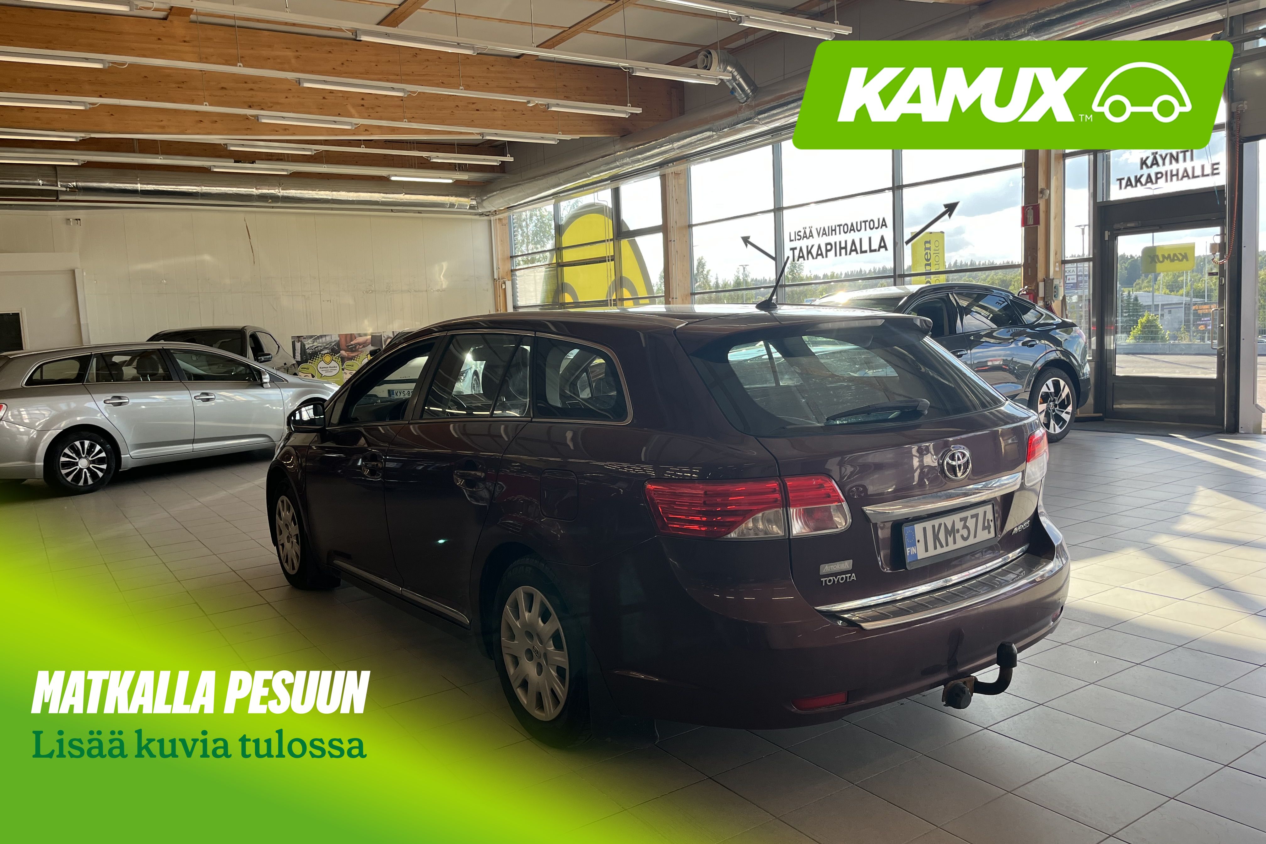 Toyota Avensis 2012