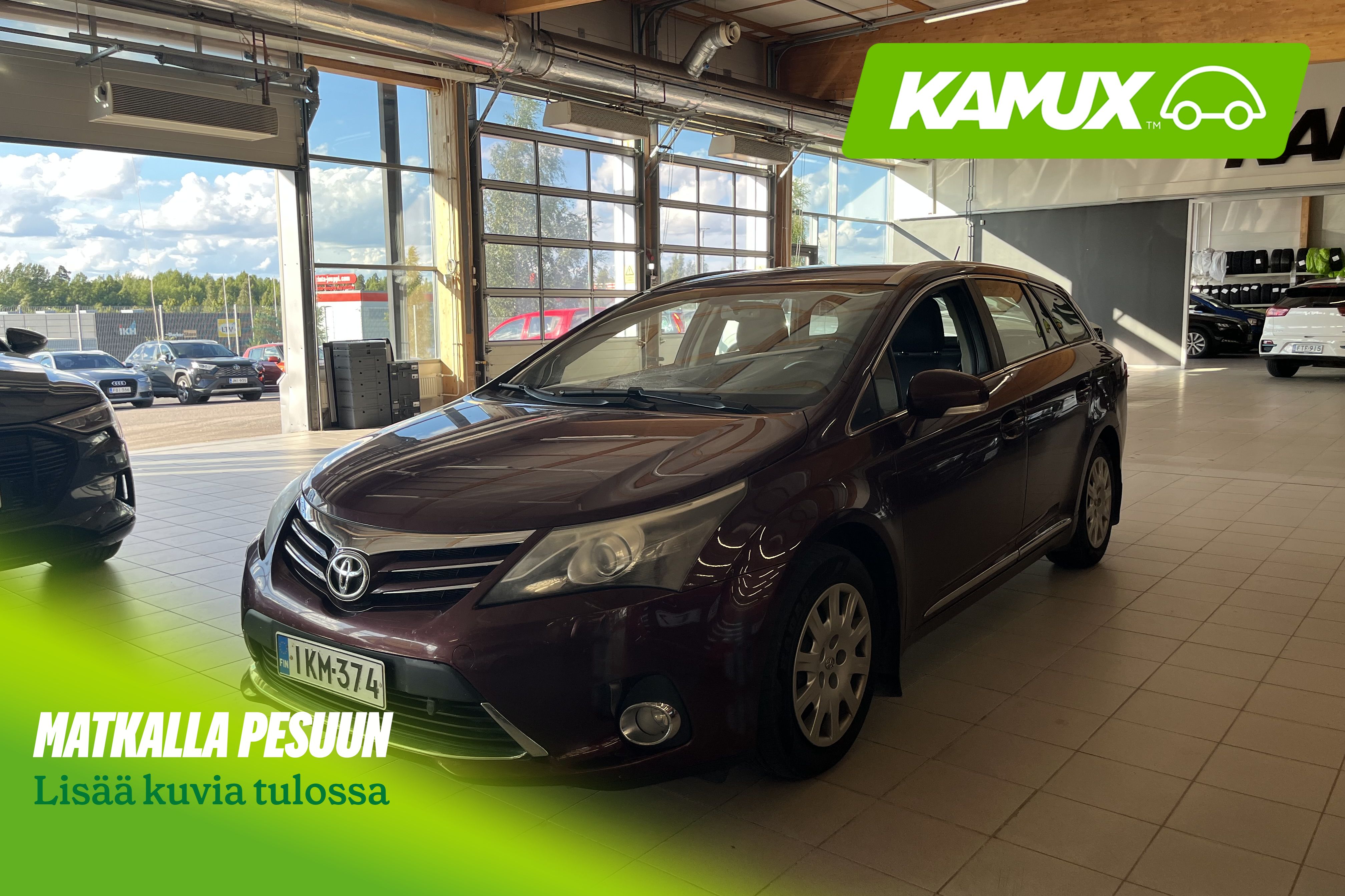 Toyota Avensis 2012