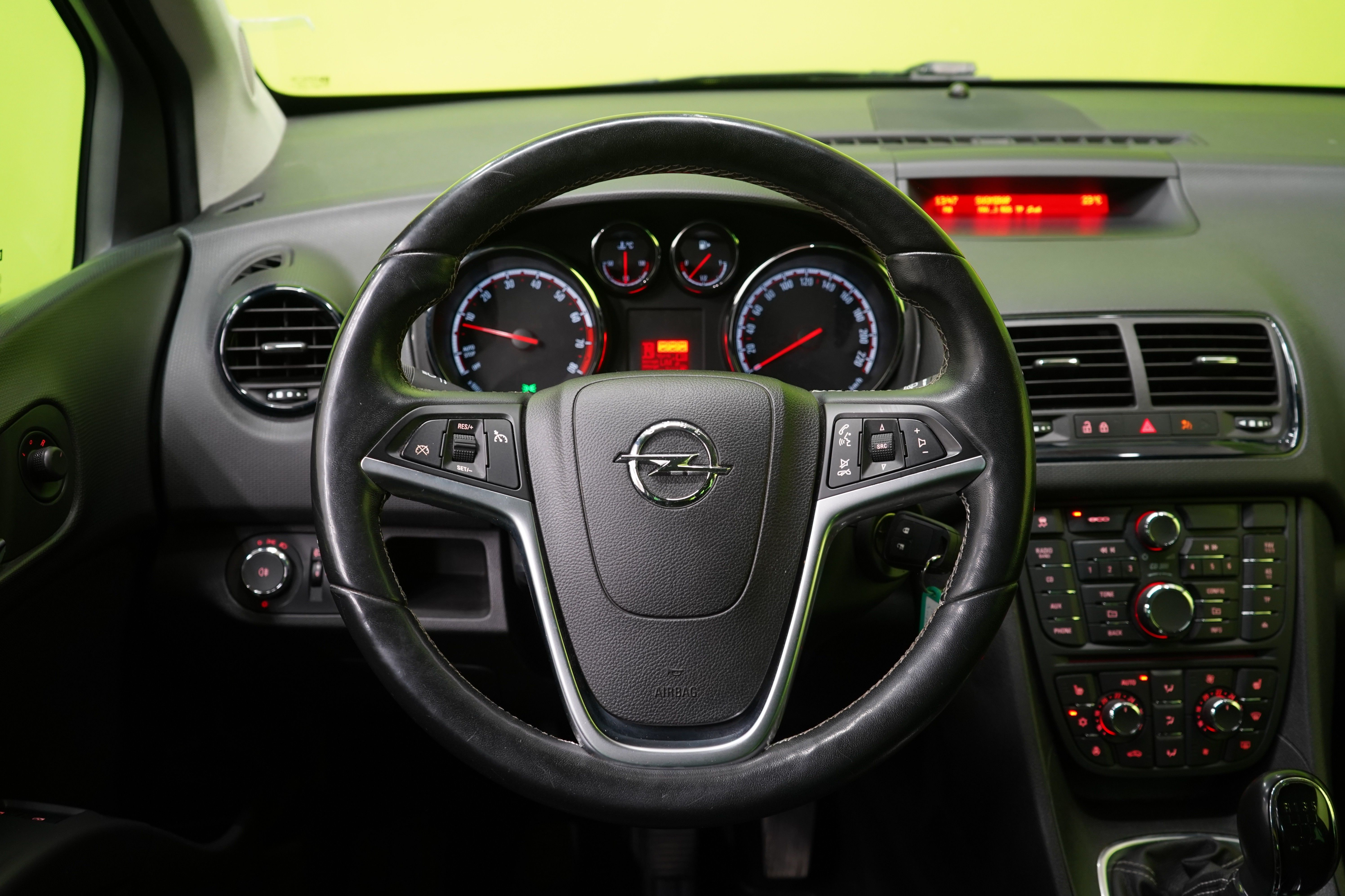 Opel Meriva 2013