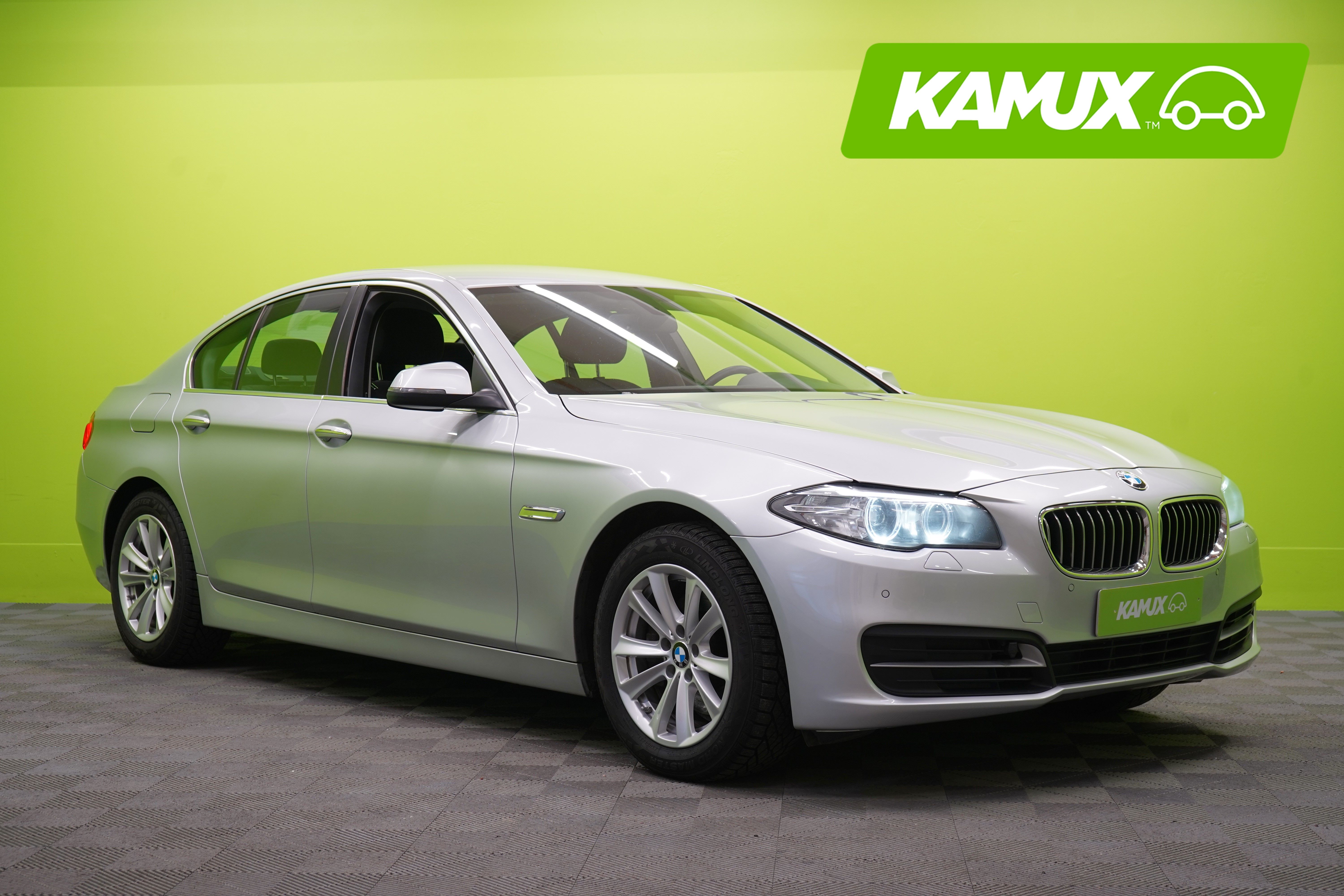 BMW 518 2015